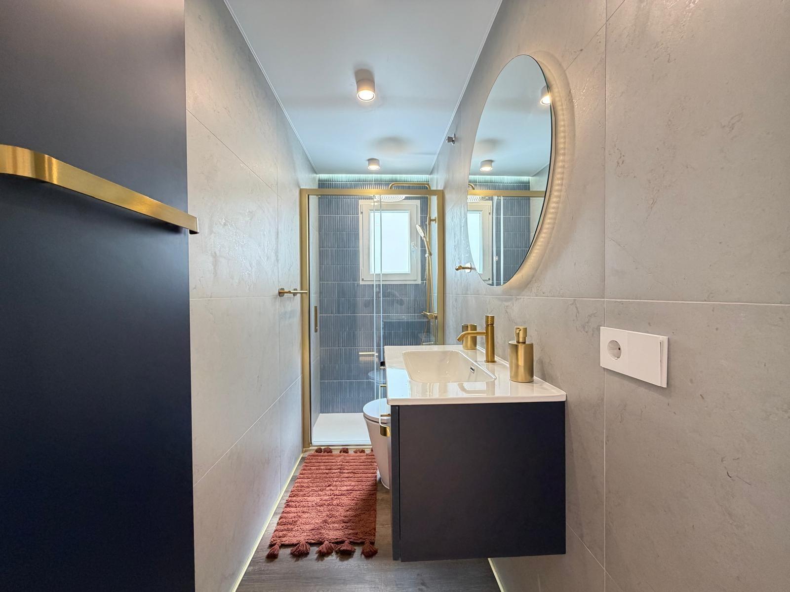 For sale - 3 Bedroom 2 Bathroom Apartment in Torrevieja - Torrevieja  - Alicante