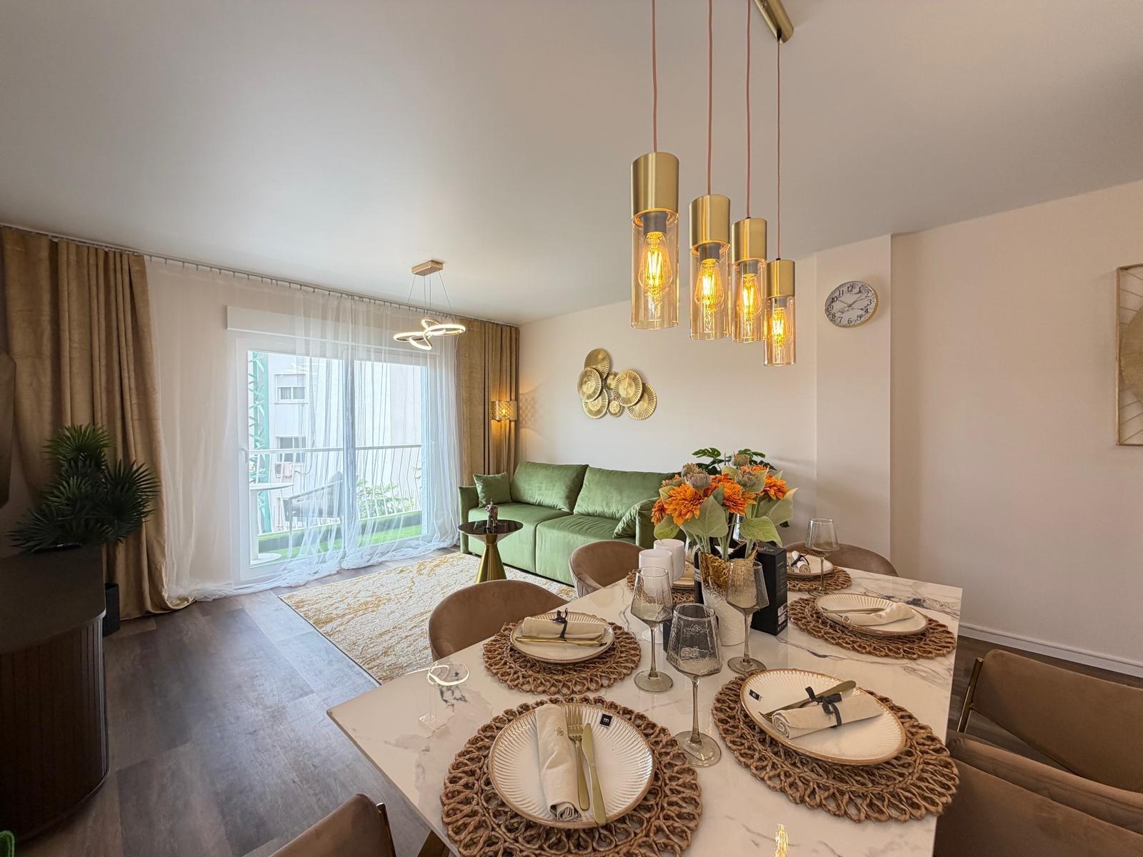 For sale - 3 Bedroom 2 Bathroom Apartment in Torrevieja - Torrevieja  - Alicante