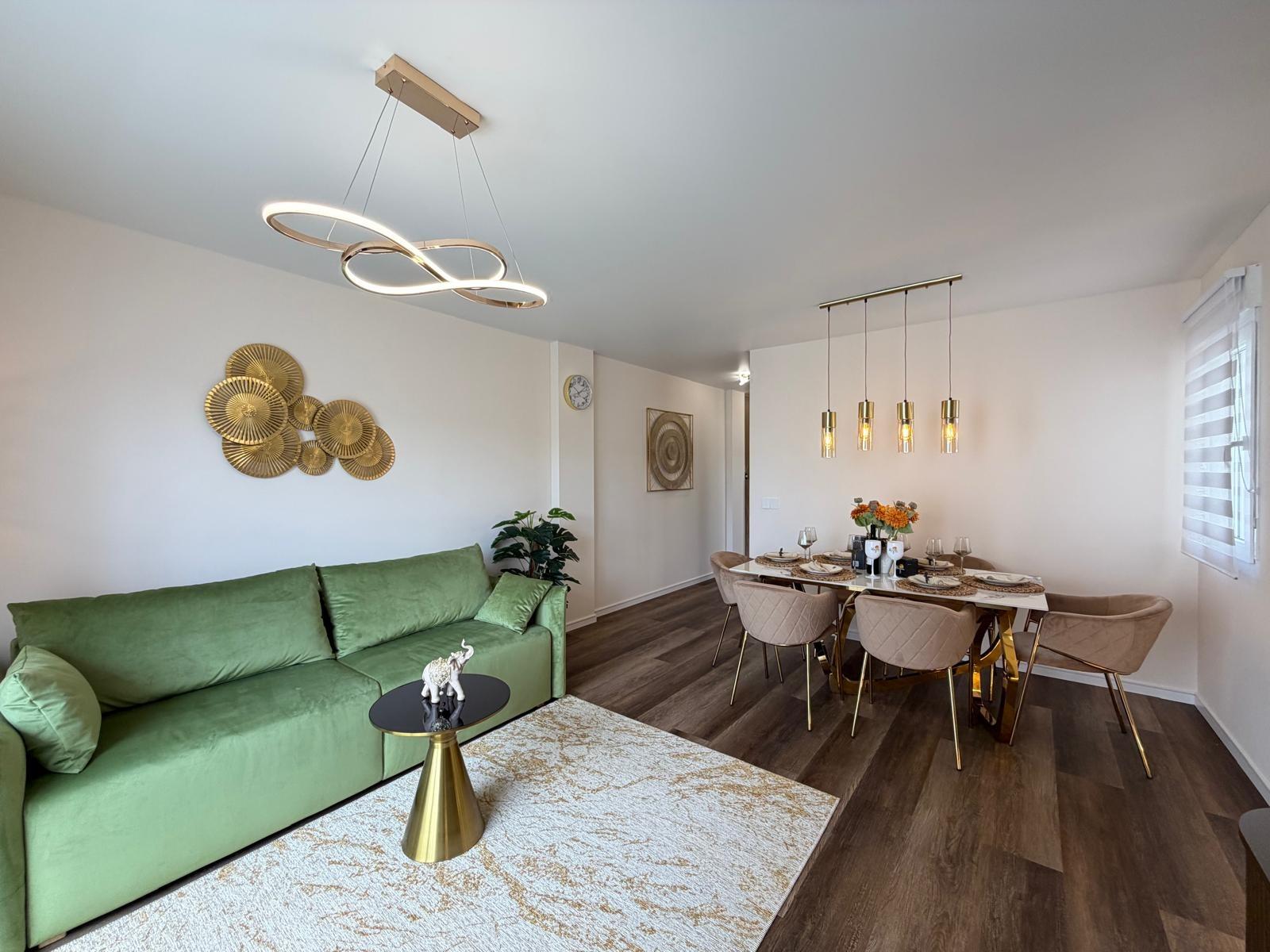 For sale - 3 Bedroom 2 Bathroom Apartment in Torrevieja - Torrevieja  - Alicante