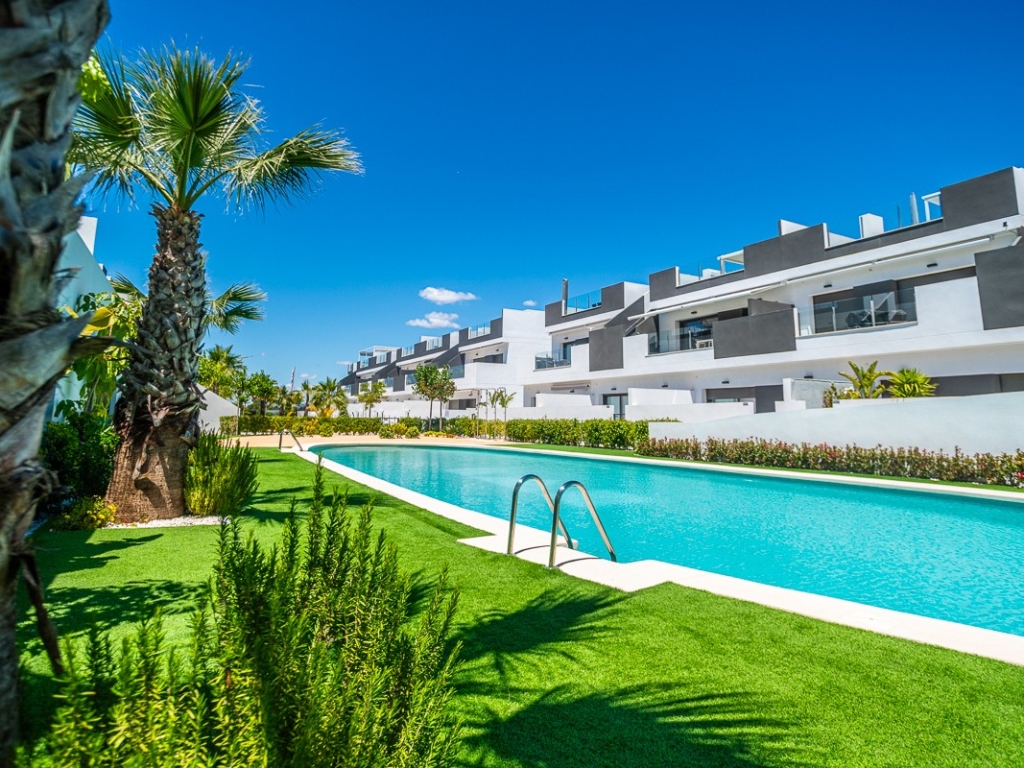 3 Bedroom 3 Bathroom Apartment in Torrevieja