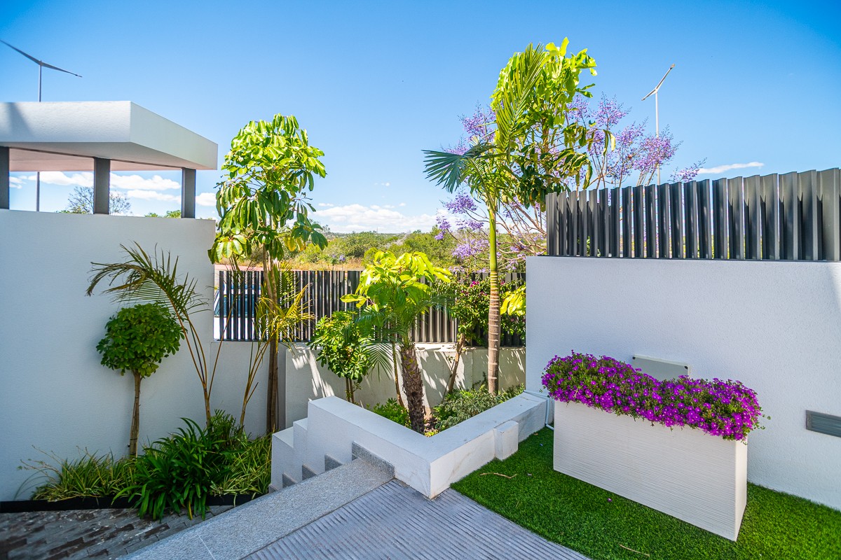 For sale - 3 Bedroom 3 Bathroom Apartment in Torrevieja - Costa Blanca  - Alicante