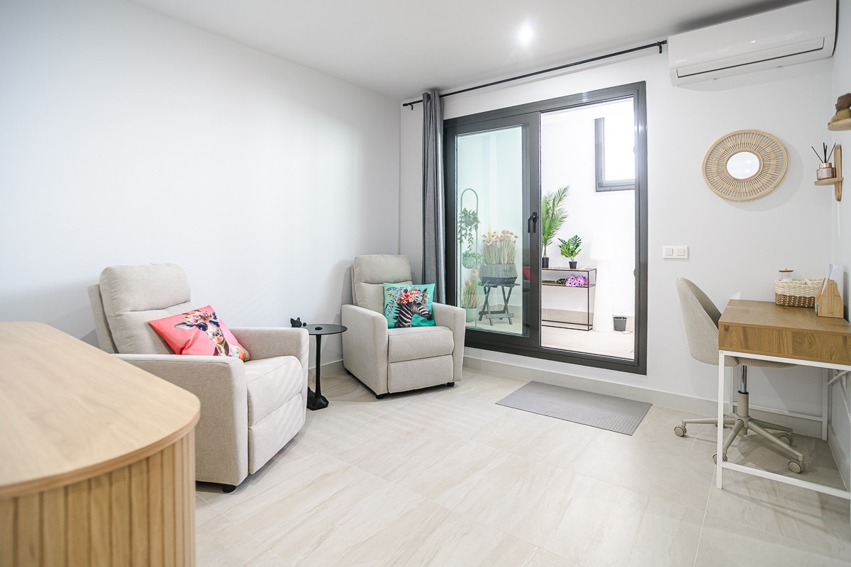 For sale - 3 Bedroom 3 Bathroom Apartment in Torrevieja - Costa Blanca  - Alicante