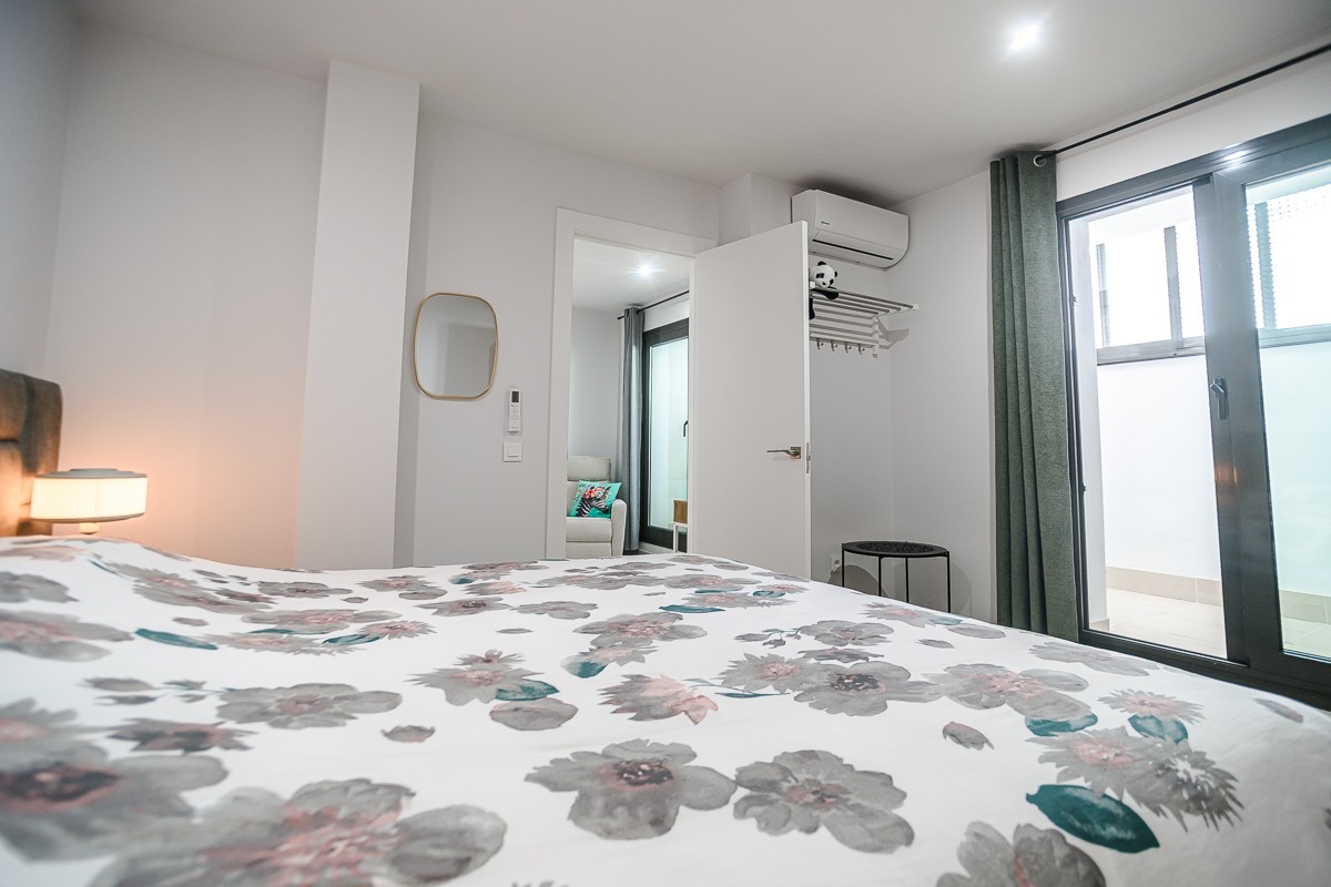 For sale - 3 Bedroom 3 Bathroom Apartment in Torrevieja - Costa Blanca  - Alicante
