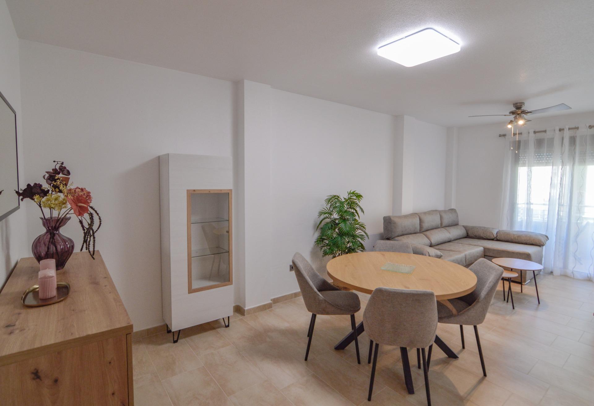 For sale - 2 Bedroom 2 Bathroom Apartment in Torrevieja - Playa Del Cura  - Alicante