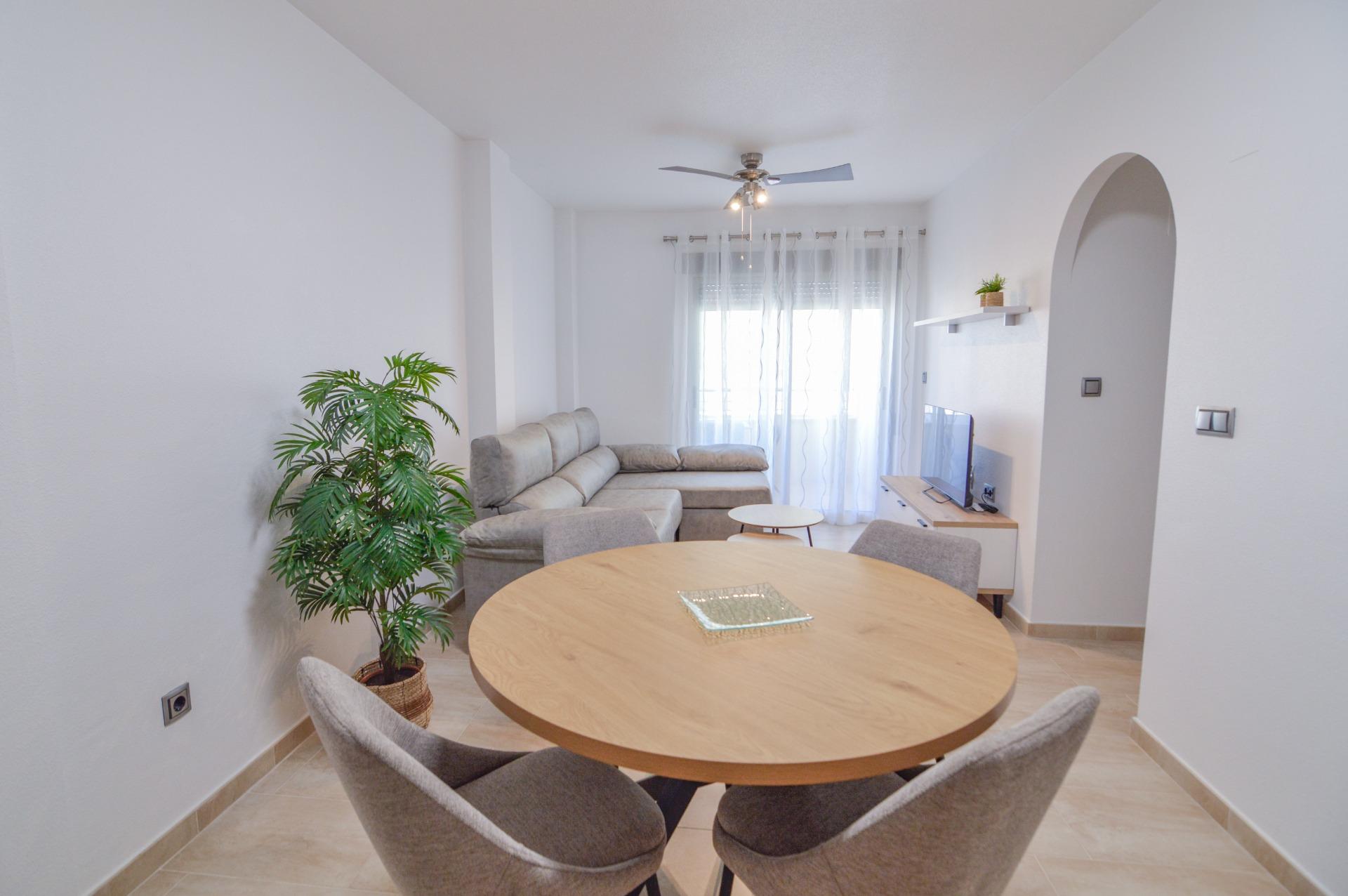 For sale - 2 Bedroom 2 Bathroom Apartment in Torrevieja - Playa Del Cura  - Alicante