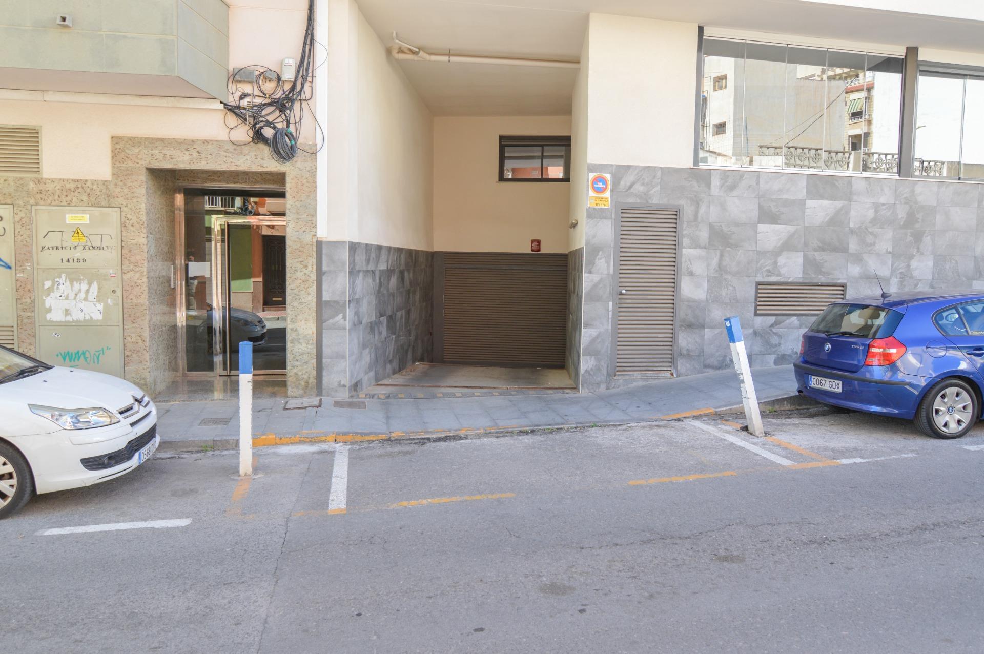 For sale - 2 Bedroom 2 Bathroom Apartment in Torrevieja - Playa Del Cura  - Alicante