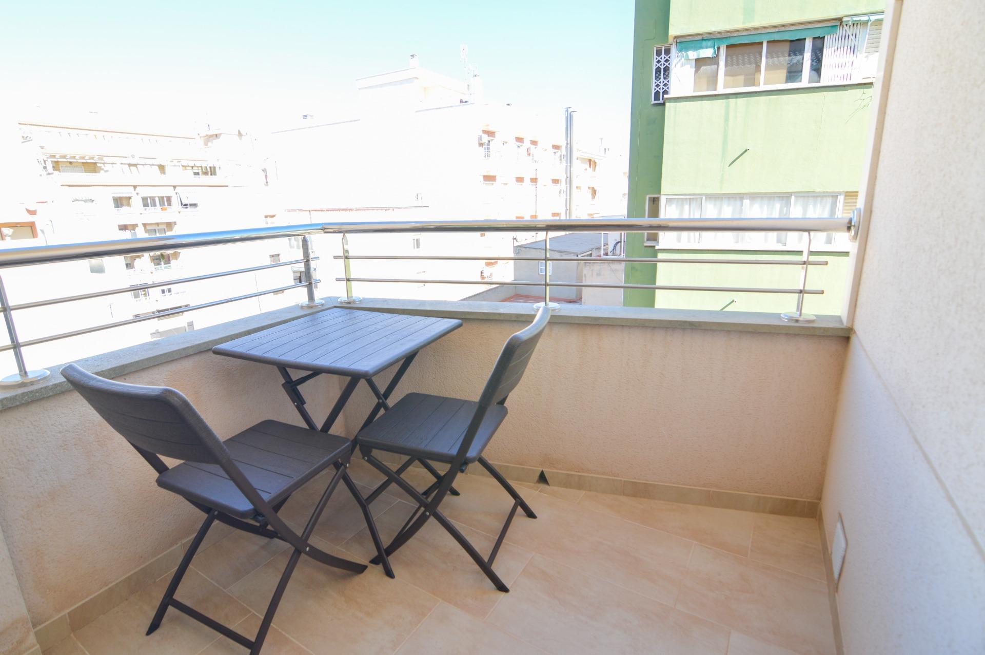 For sale - 2 Bedroom 2 Bathroom Apartment in Torrevieja - Playa Del Cura  - Alicante