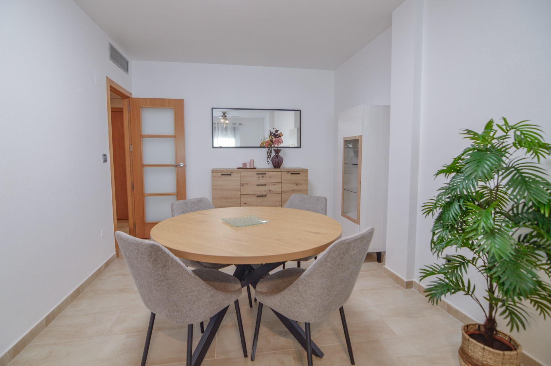 For sale - 2 Bedroom 2 Bathroom Apartment in Torrevieja - Playa Del Cura  - Alicante