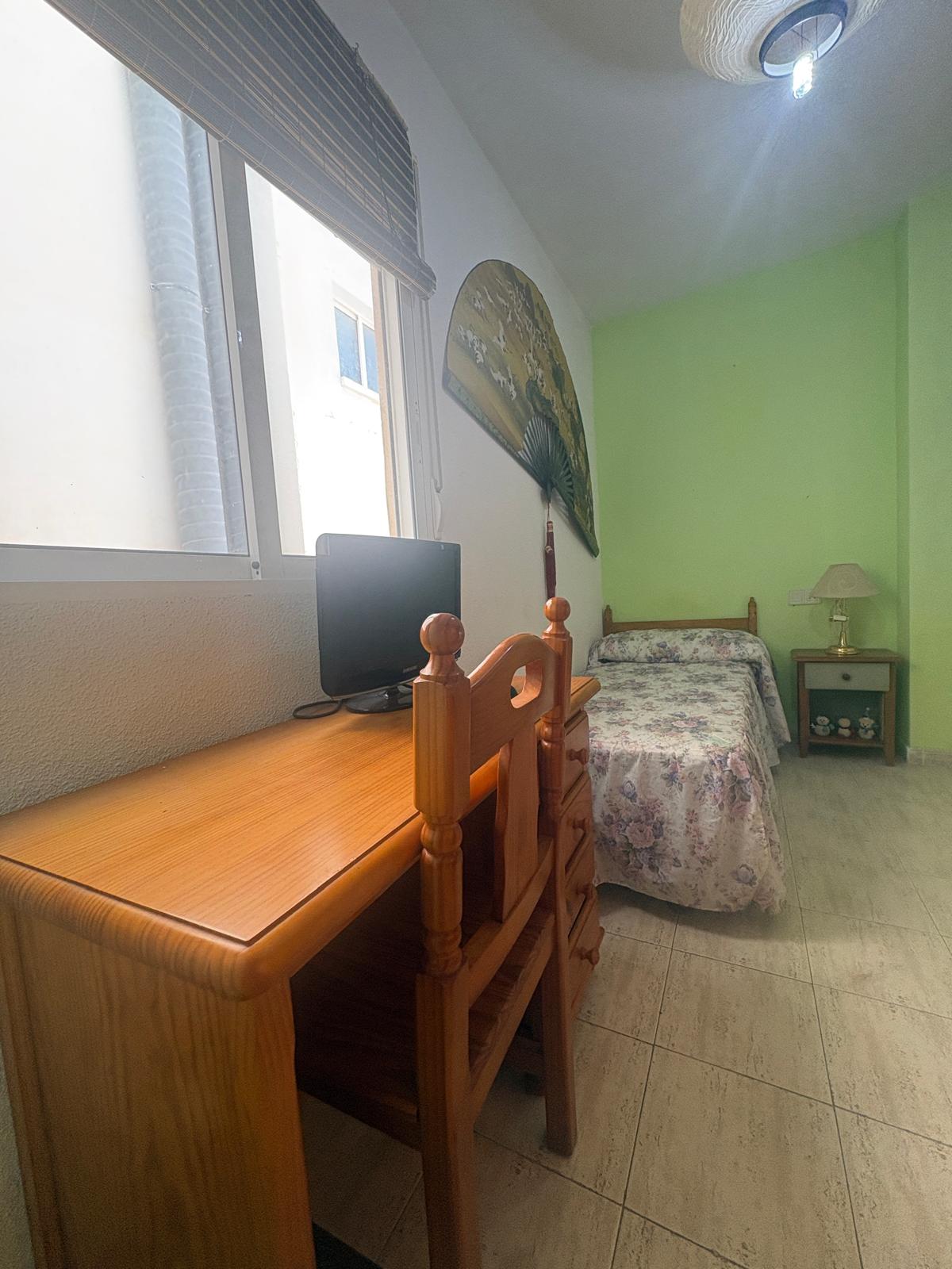 For sale - 2 Bedroom 1 Bathroom Apartment in Torrevieja - Costa Blanca  - Alicante