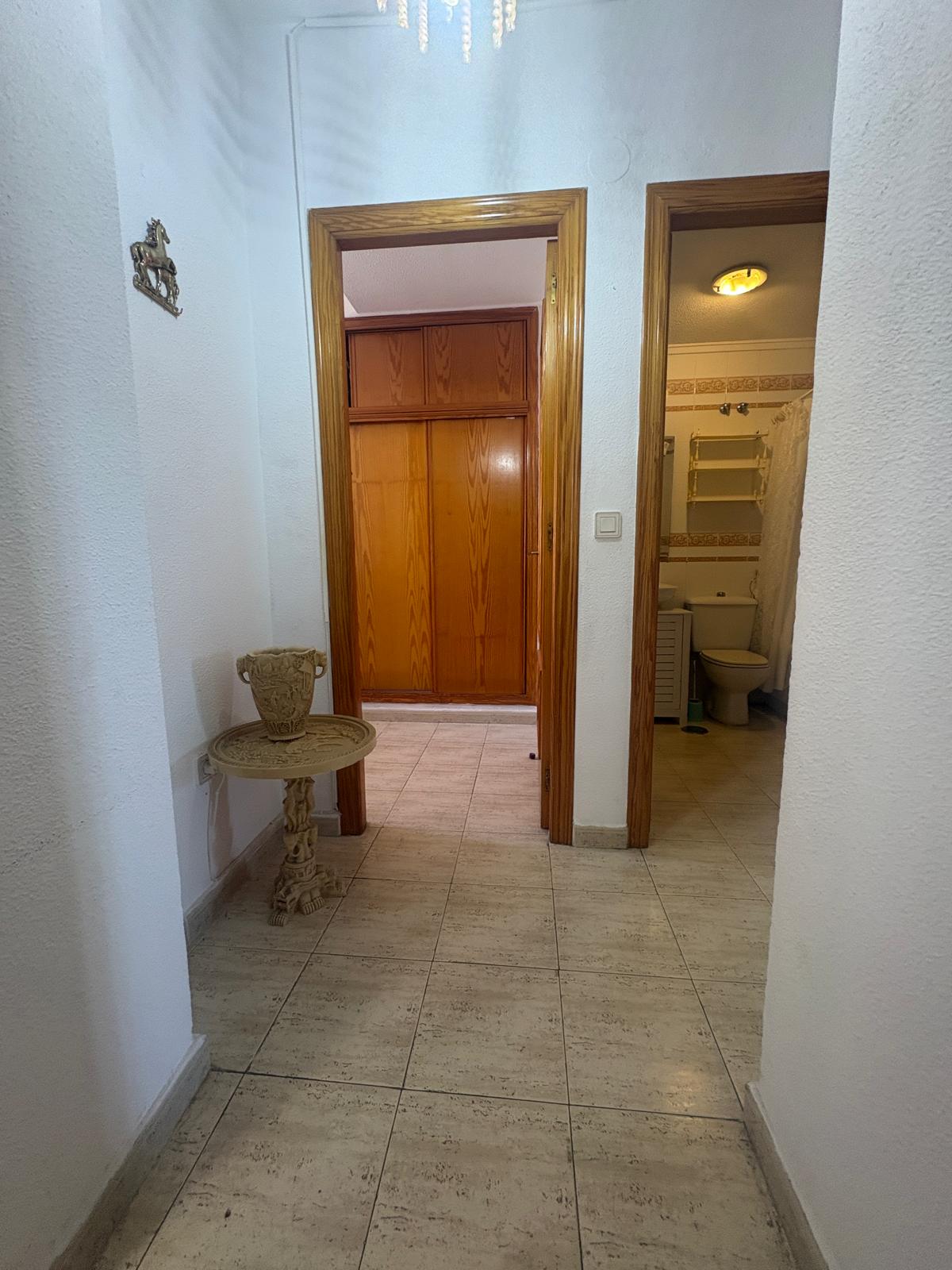 For sale - 2 Bedroom 1 Bathroom Apartment in Torrevieja - Costa Blanca  - Alicante