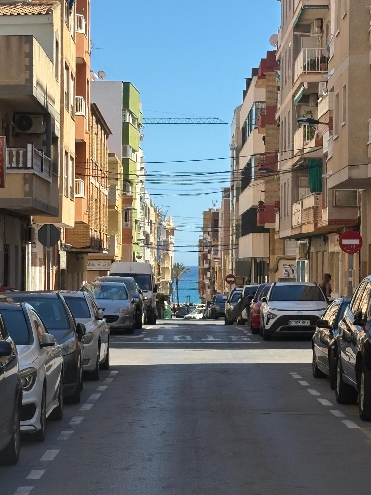 For sale - 2 Bedroom 1 Bathroom Apartment in Torrevieja - Costa Blanca  - Alicante