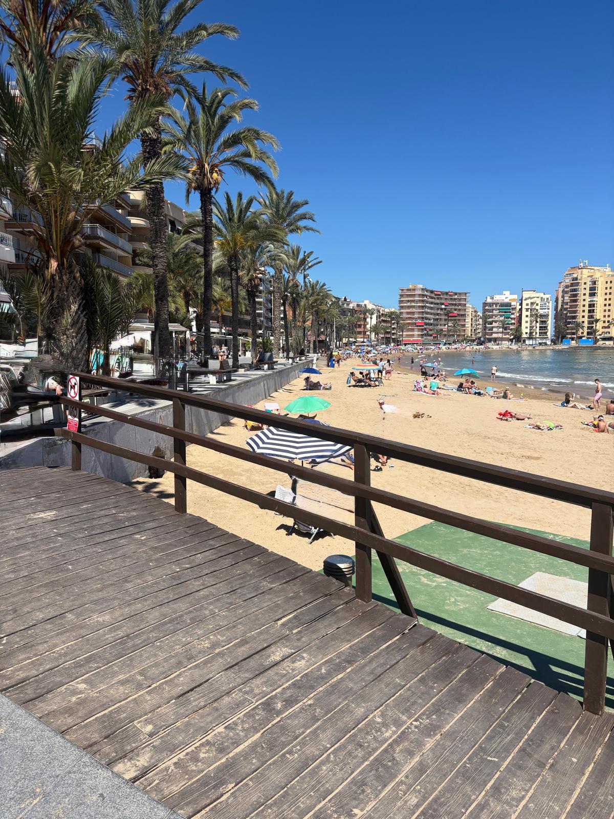 For sale - 2 Bedroom 1 Bathroom Apartment in Torrevieja - Costa Blanca  - Alicante