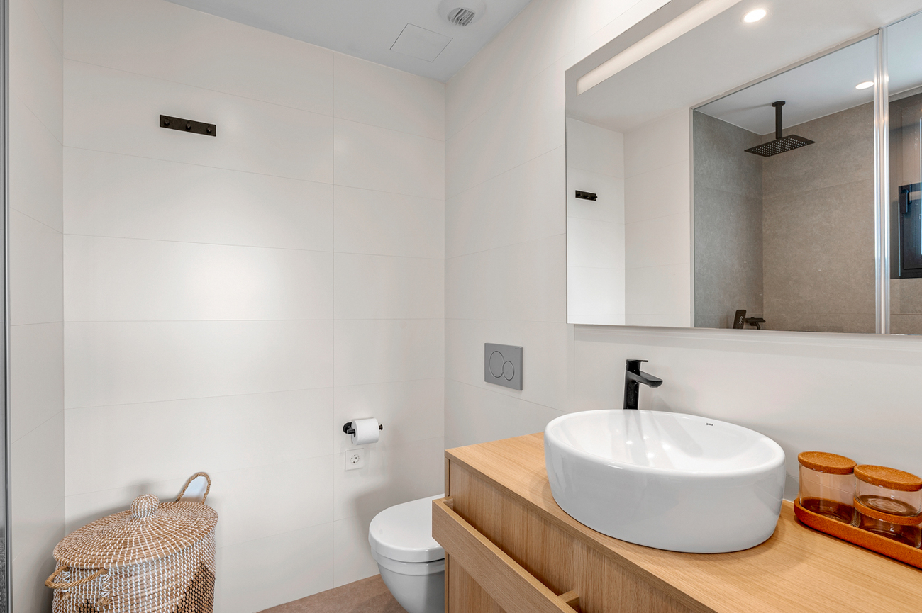 For sale - 2 Bedroom 2 Bathroom Apartment in Orihuela Costa - Las Colinas Golf  - Alicante