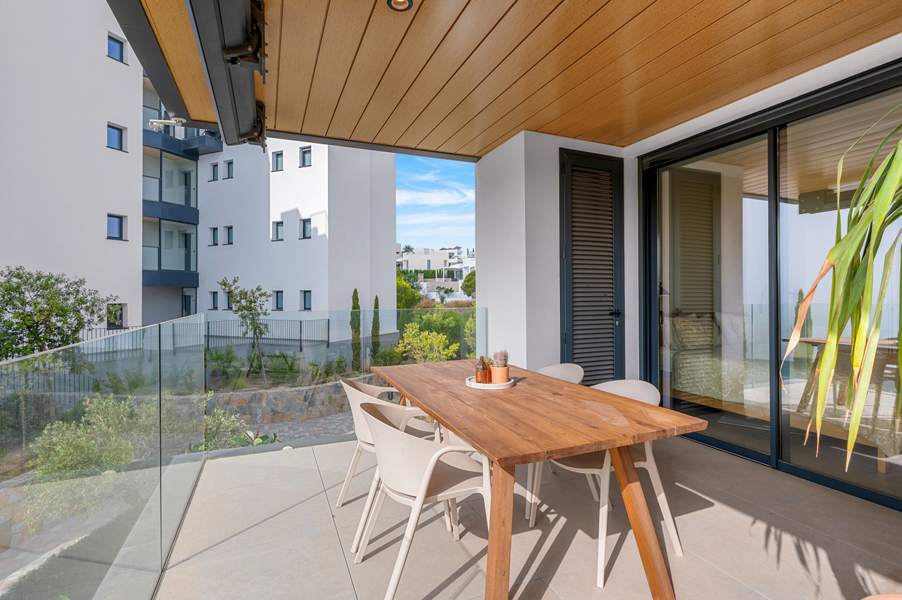 For sale - 2 Bedroom 2 Bathroom Apartment in Orihuela Costa - Las Colinas Golf  - Alicante