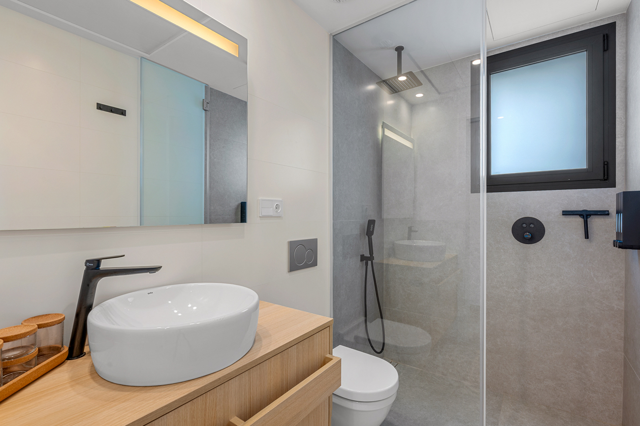 For sale - 2 Bedroom 2 Bathroom Apartment in Orihuela Costa - Las Colinas Golf  - Alicante