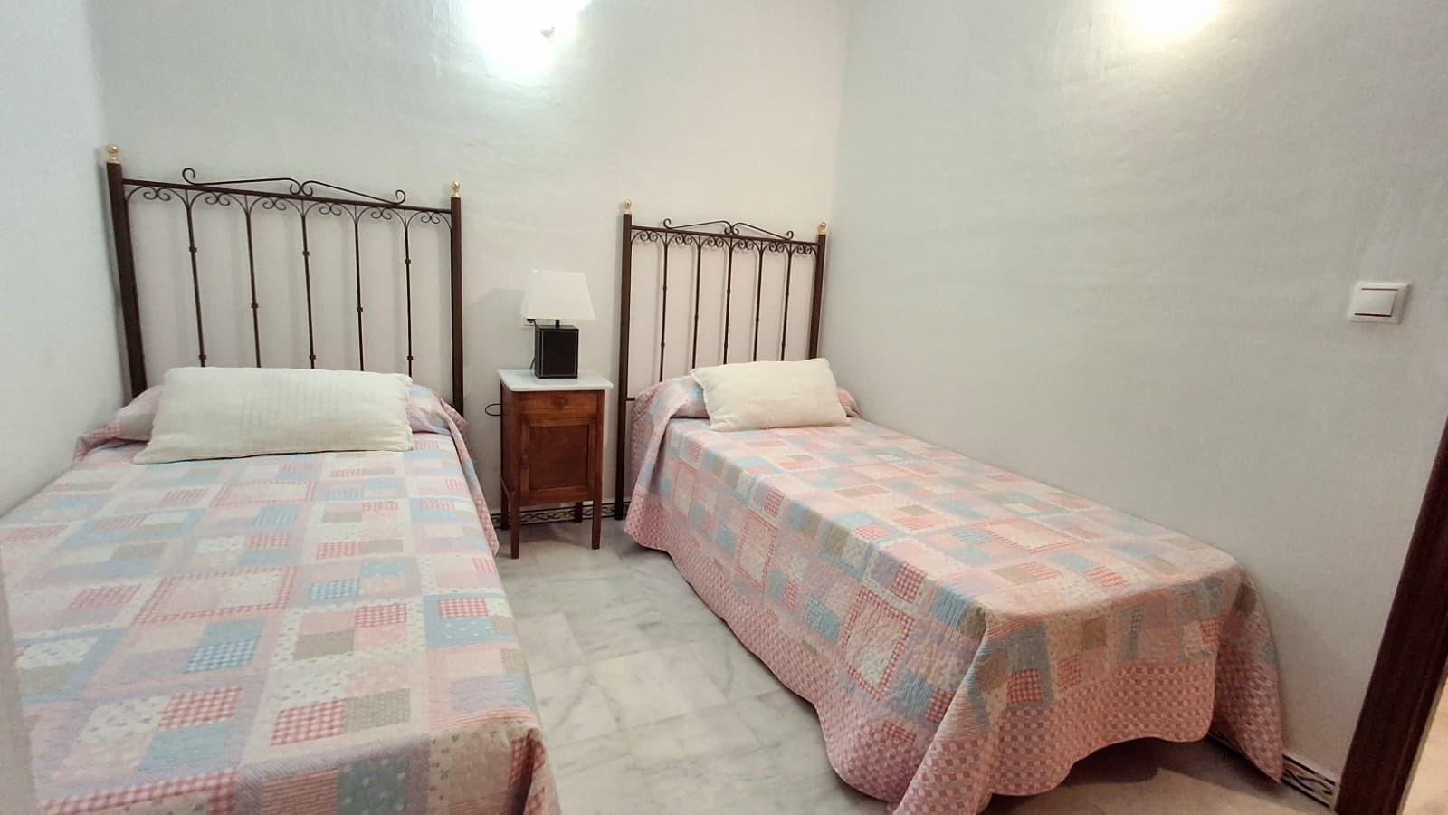 For sale - 2 Bedroom 2 Bathroom Apartment in Torrevieja - Los Frutales  - Alicante