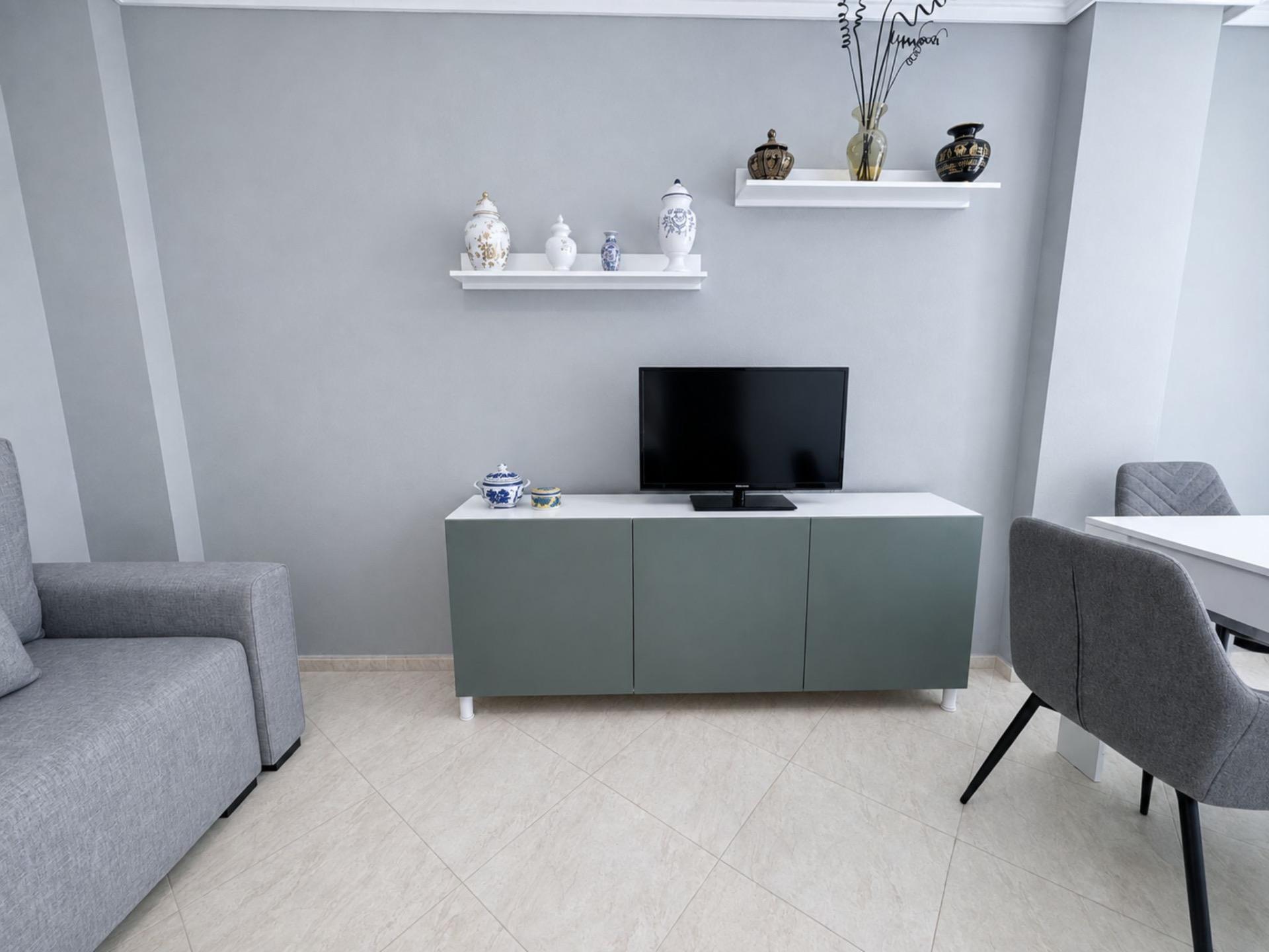 For sale - 2 Bedroom 1 Bathroom Apartment in Torrevieja - Estacion De Autobuses  - Alicante