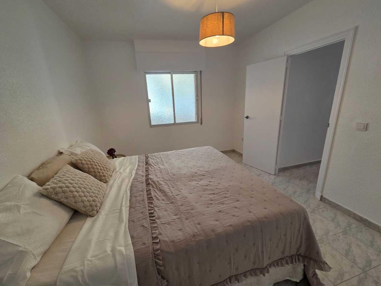 For sale - 3 Bedroom 2 Bathroom Apartment in Torrevieja - Habaneras  - Alicante