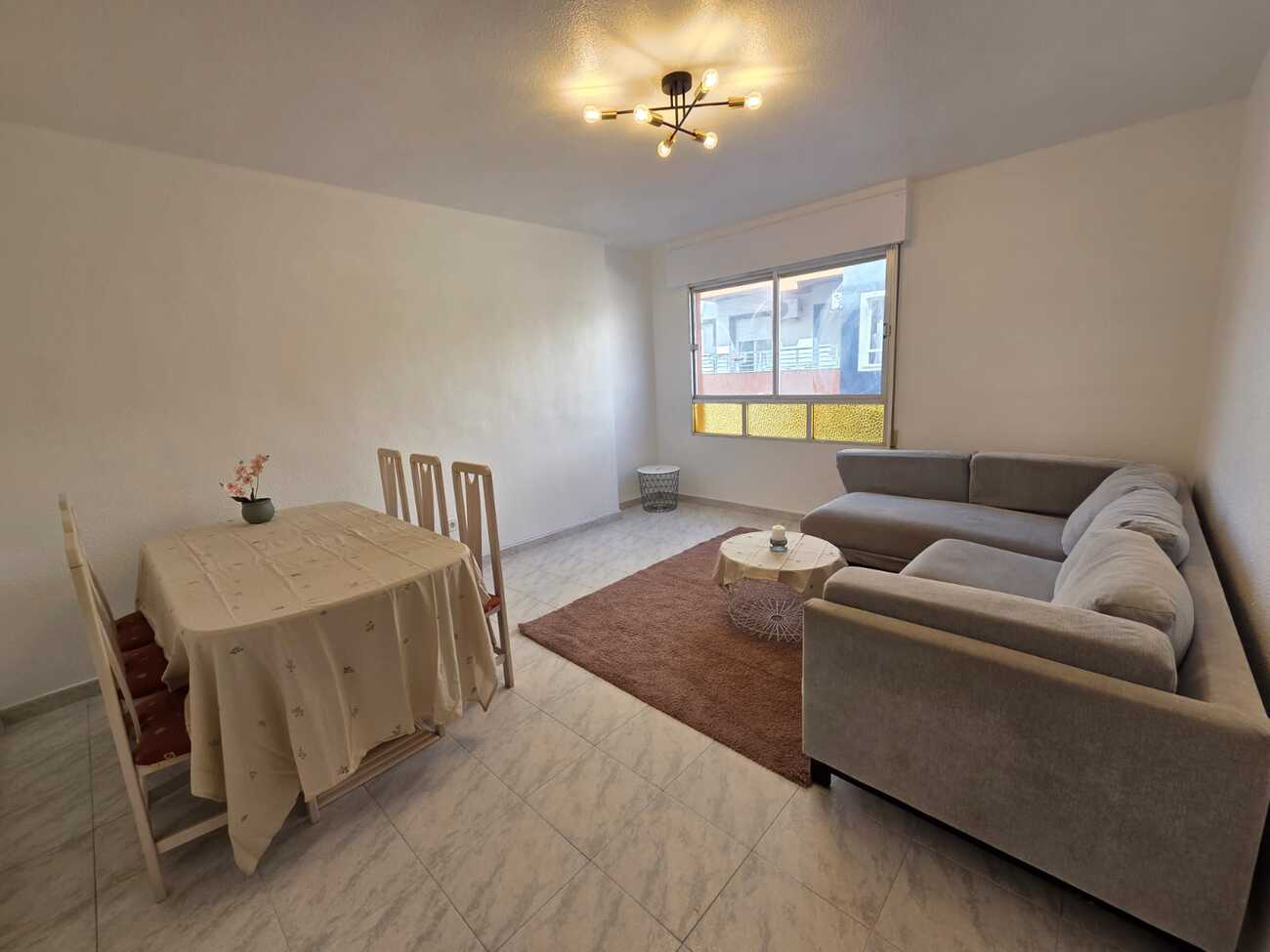 For sale - 3 Bedroom 2 Bathroom Apartment in Torrevieja - Habaneras  - Alicante