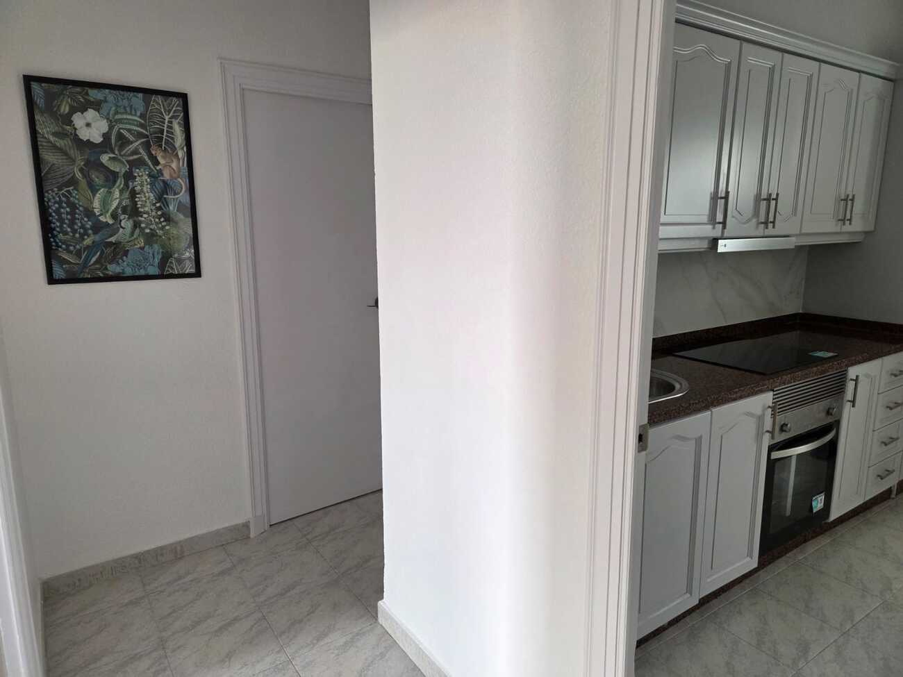 For sale - 3 Bedroom 2 Bathroom Apartment in Torrevieja - Habaneras  - Alicante