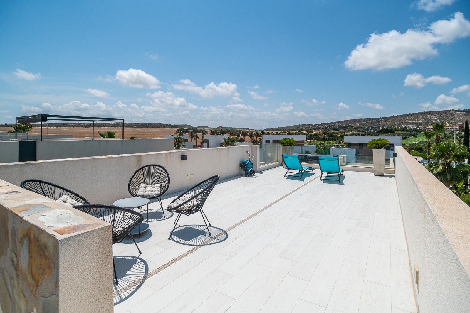 For sale - 3 Bedroom 2 Bathroom Villa in Algorfa - Inland  - Alicante