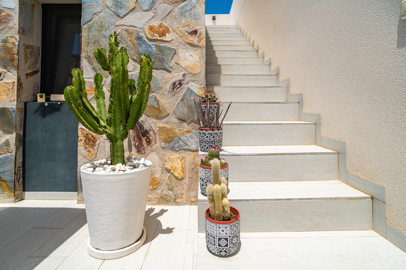 For sale - 3 Bedroom 2 Bathroom Villa in Algorfa - Inland  - Alicante