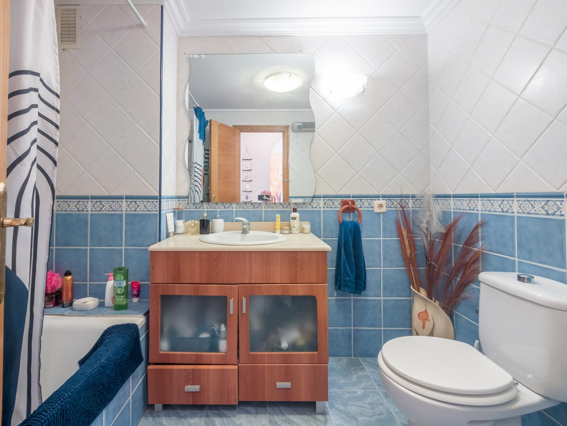 For sale - 2 Bedroom 1 Bathroom Apartment in Torrevieja - Acequion  - Alicante
