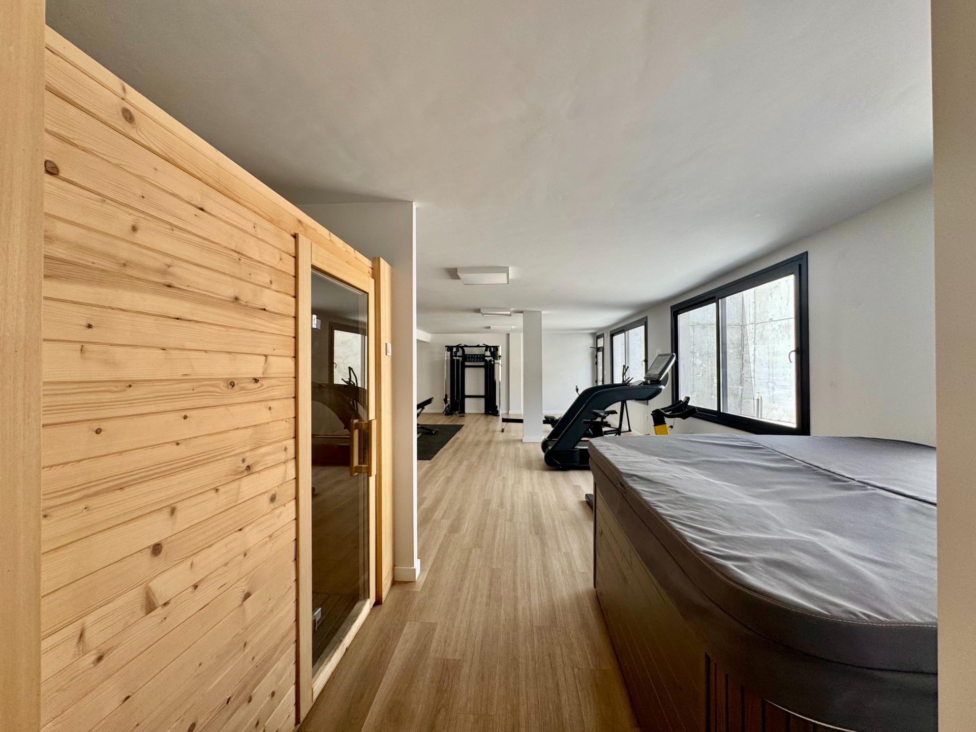 For sale - 3 Bedroom 2 Bathroom Apartment in Orihuela Costa - Punta Prima  - Alicante