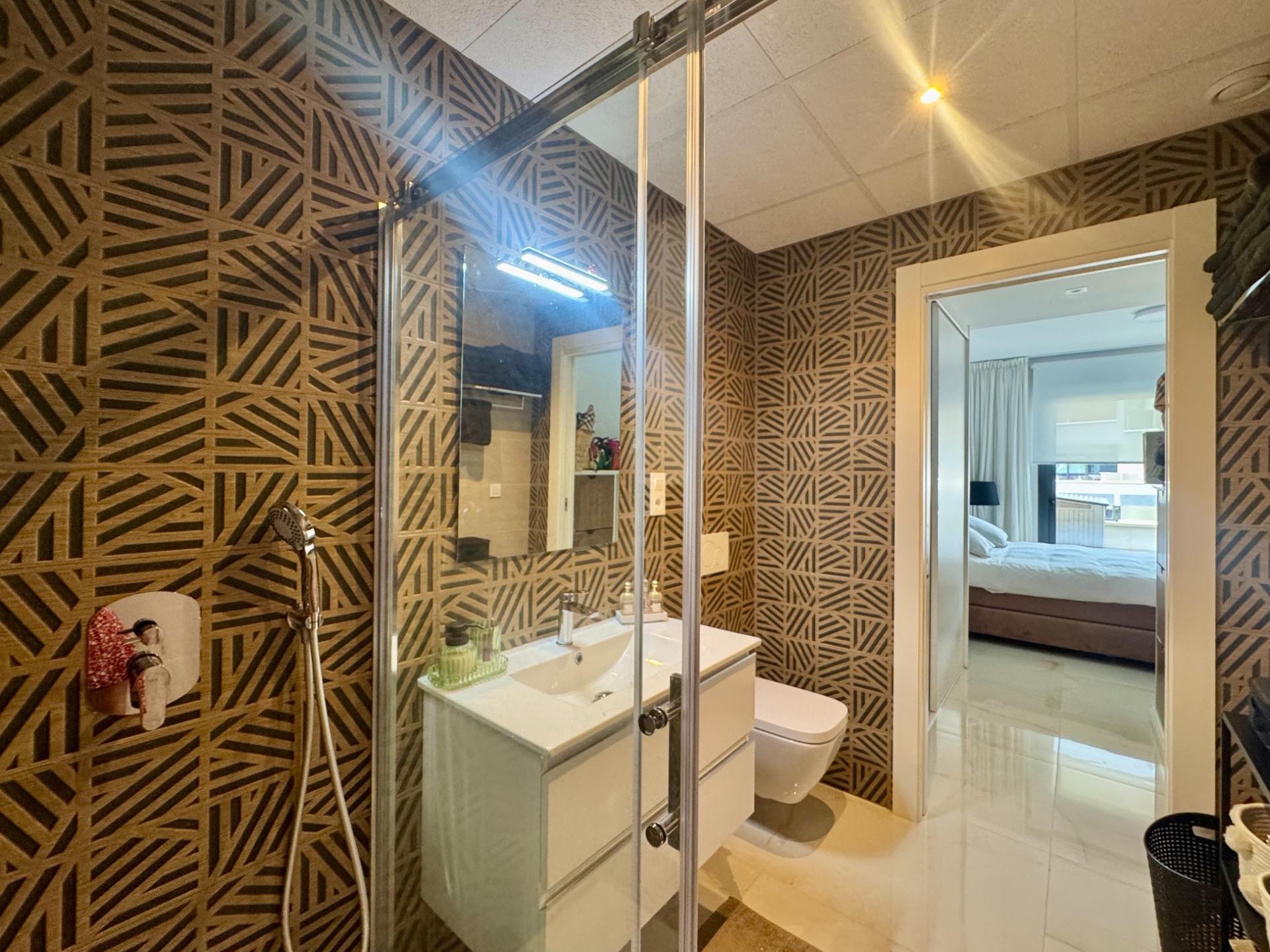 For sale - 3 Bedroom 2 Bathroom Apartment in Orihuela Costa - Punta Prima  - Alicante