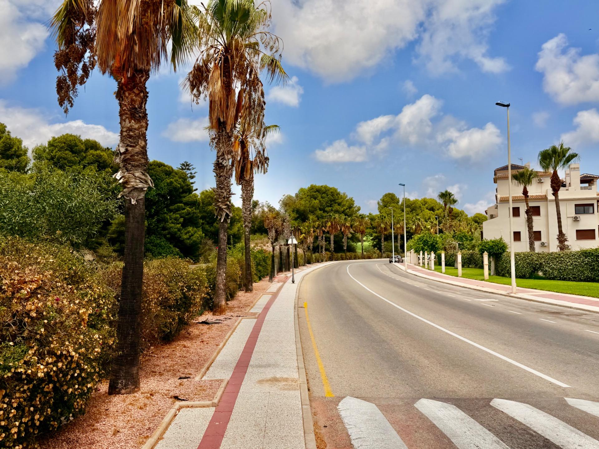 For sale - 3 Bedroom 2 Bathroom Penthouse in Orihuela Costa - Las Ramblas  - Alicante