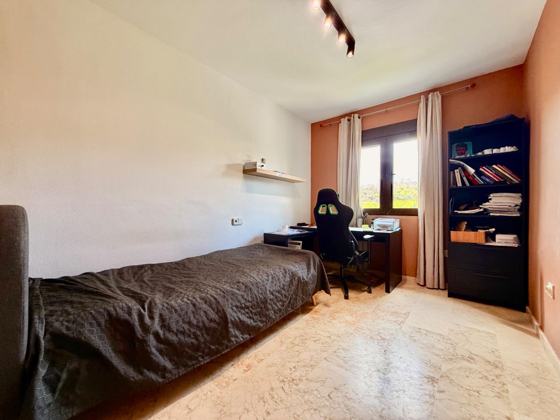 For sale - 3 Bedroom 2 Bathroom Penthouse in Orihuela Costa - Las Ramblas  - Alicante