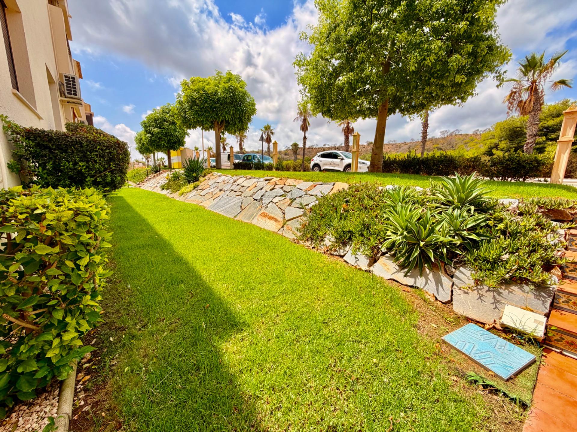 For sale - 3 Bedroom 2 Bathroom Penthouse in Orihuela Costa - Las Ramblas  - Alicante