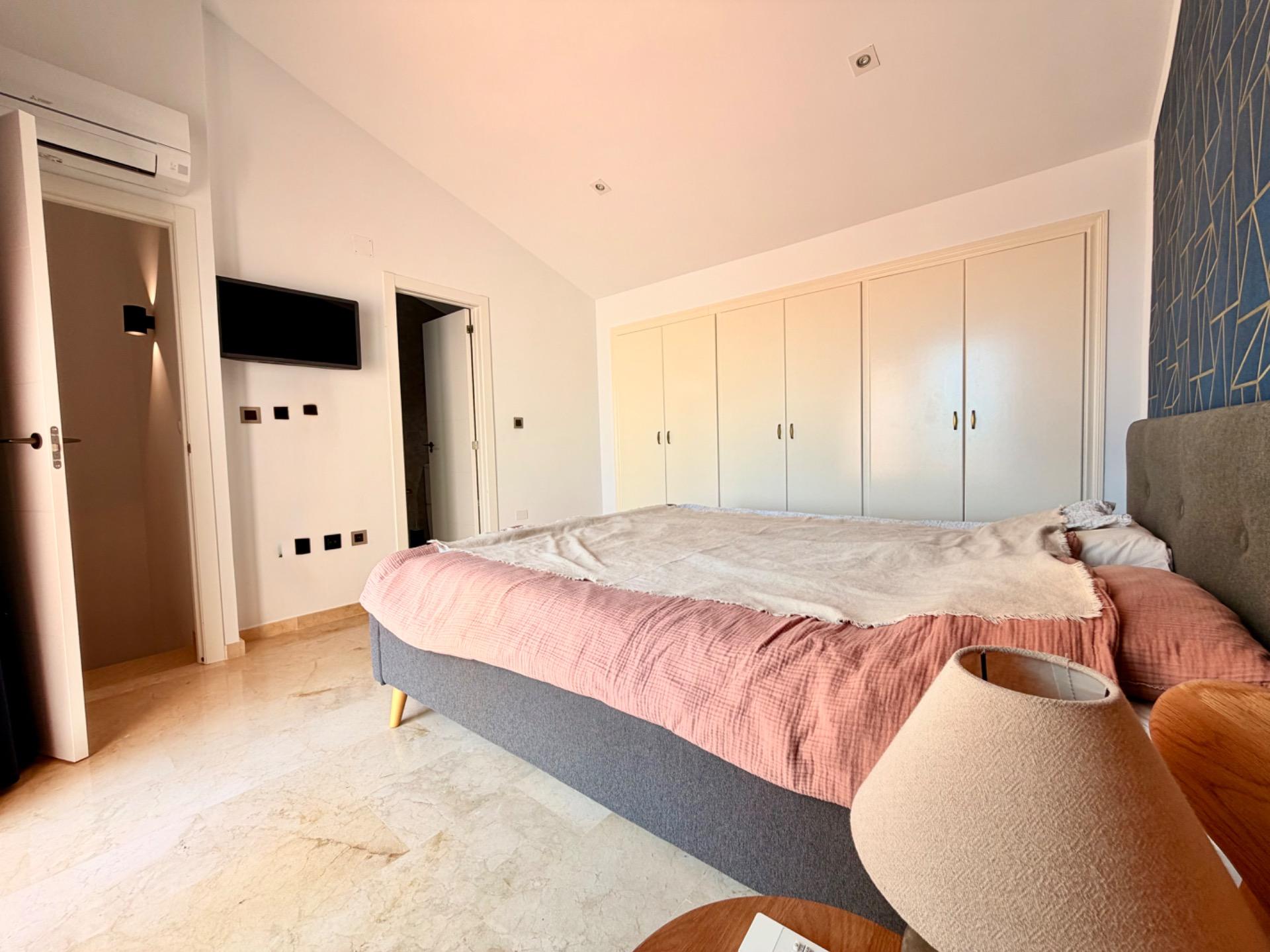 For sale - 3 Bedroom 2 Bathroom Penthouse in Orihuela Costa - Las Ramblas  - Alicante