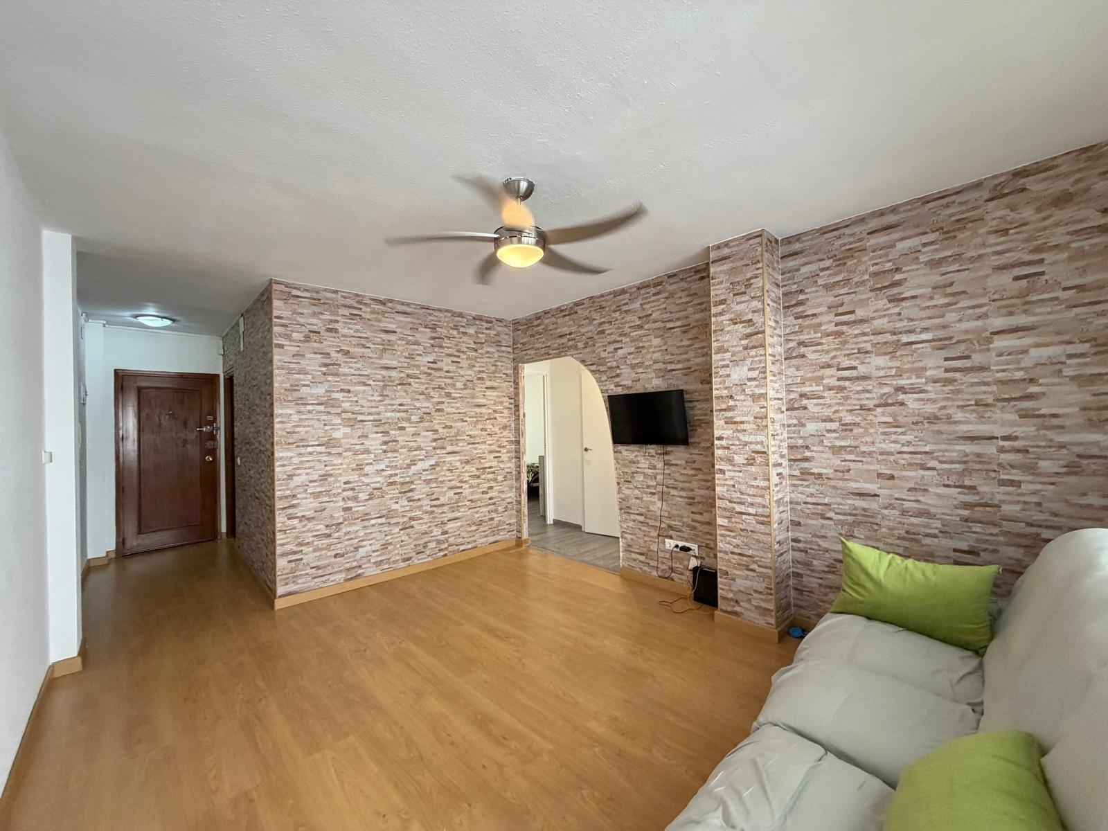 For sale - 2 Bedroom 1 Bathroom Apartment in Torrevieja - Playa Del Cura  - Alicante