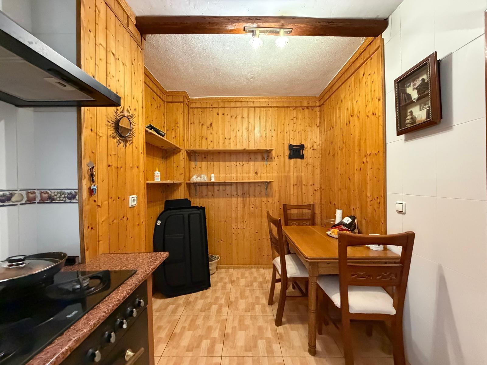 For sale - 2 Bedroom 1 Bathroom Apartment in Torrevieja - Playa Del Cura  - Alicante