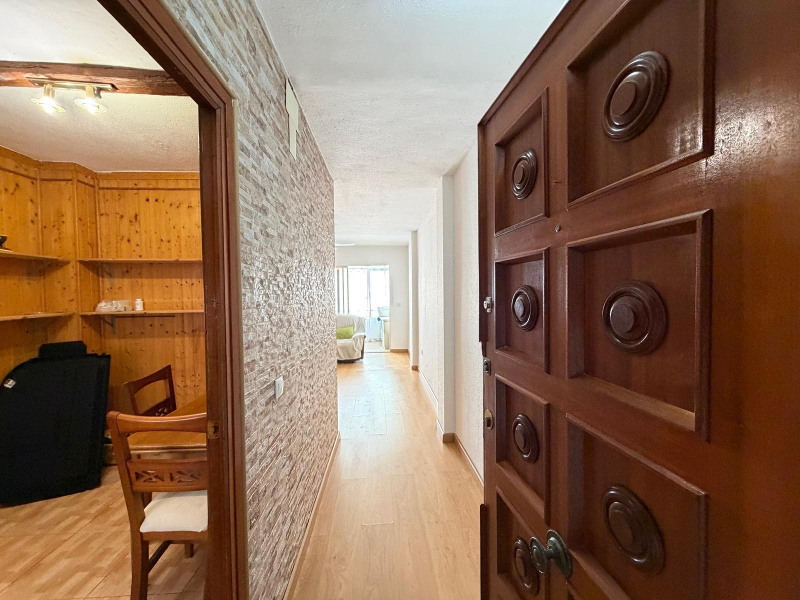 For sale - 2 Bedroom 1 Bathroom Apartment in Torrevieja - Playa Del Cura  - Alicante
