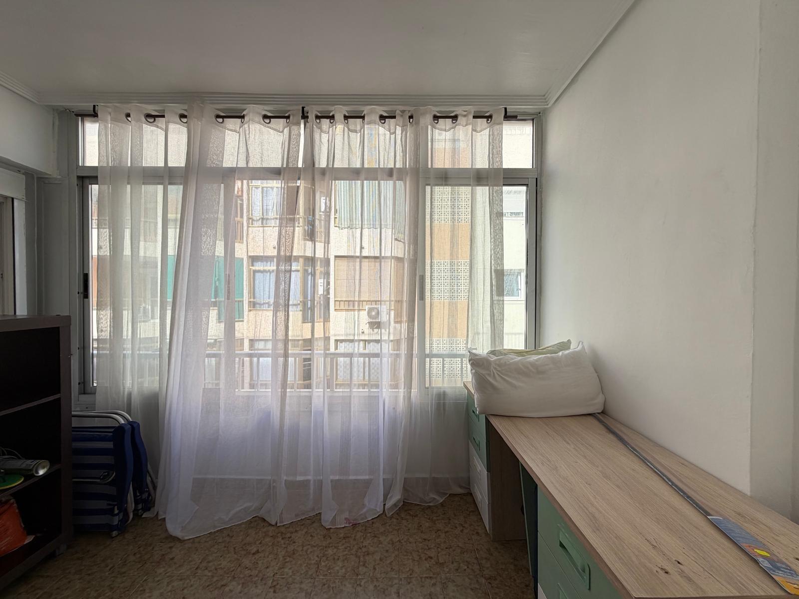 For sale - 2 Bedroom 1 Bathroom Apartment in Torrevieja - Playa Del Cura  - Alicante