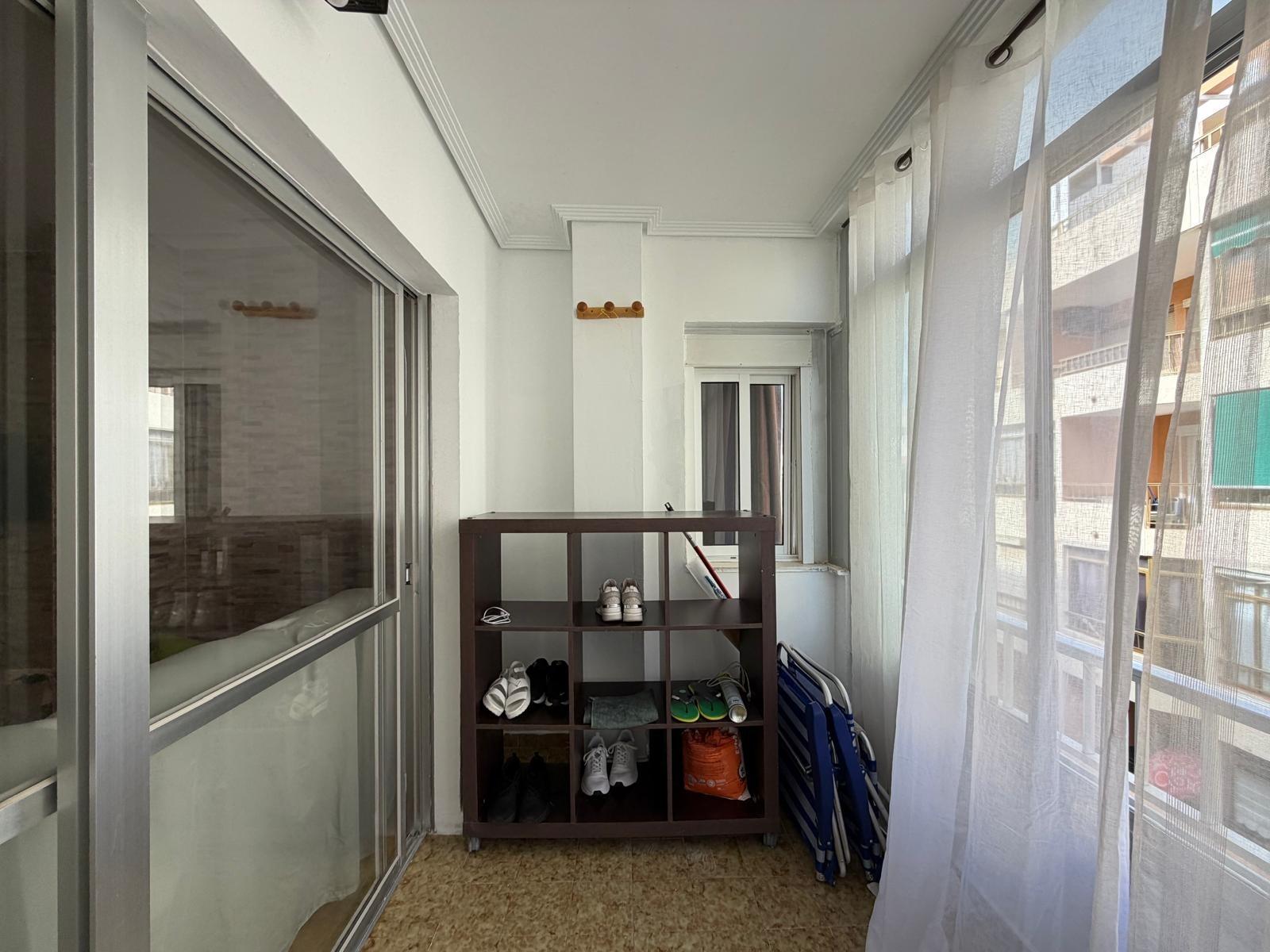 For sale - 2 Bedroom 1 Bathroom Apartment in Torrevieja - Playa Del Cura  - Alicante