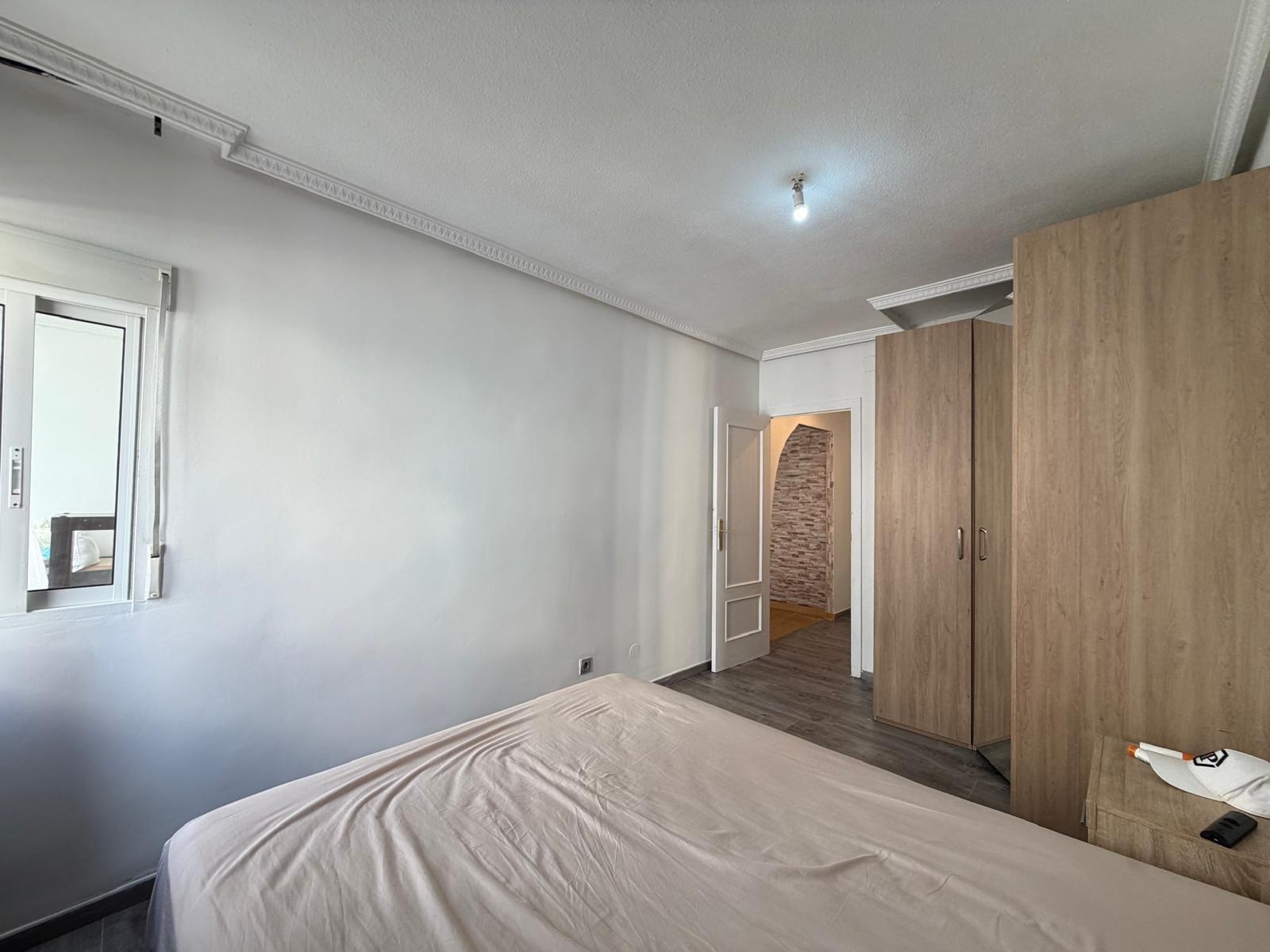 For sale - 2 Bedroom 1 Bathroom Apartment in Torrevieja - Playa Del Cura  - Alicante