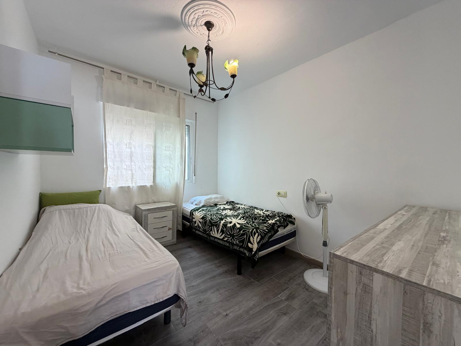 For sale - 2 Bedroom 1 Bathroom Apartment in Torrevieja - Playa Del Cura  - Alicante