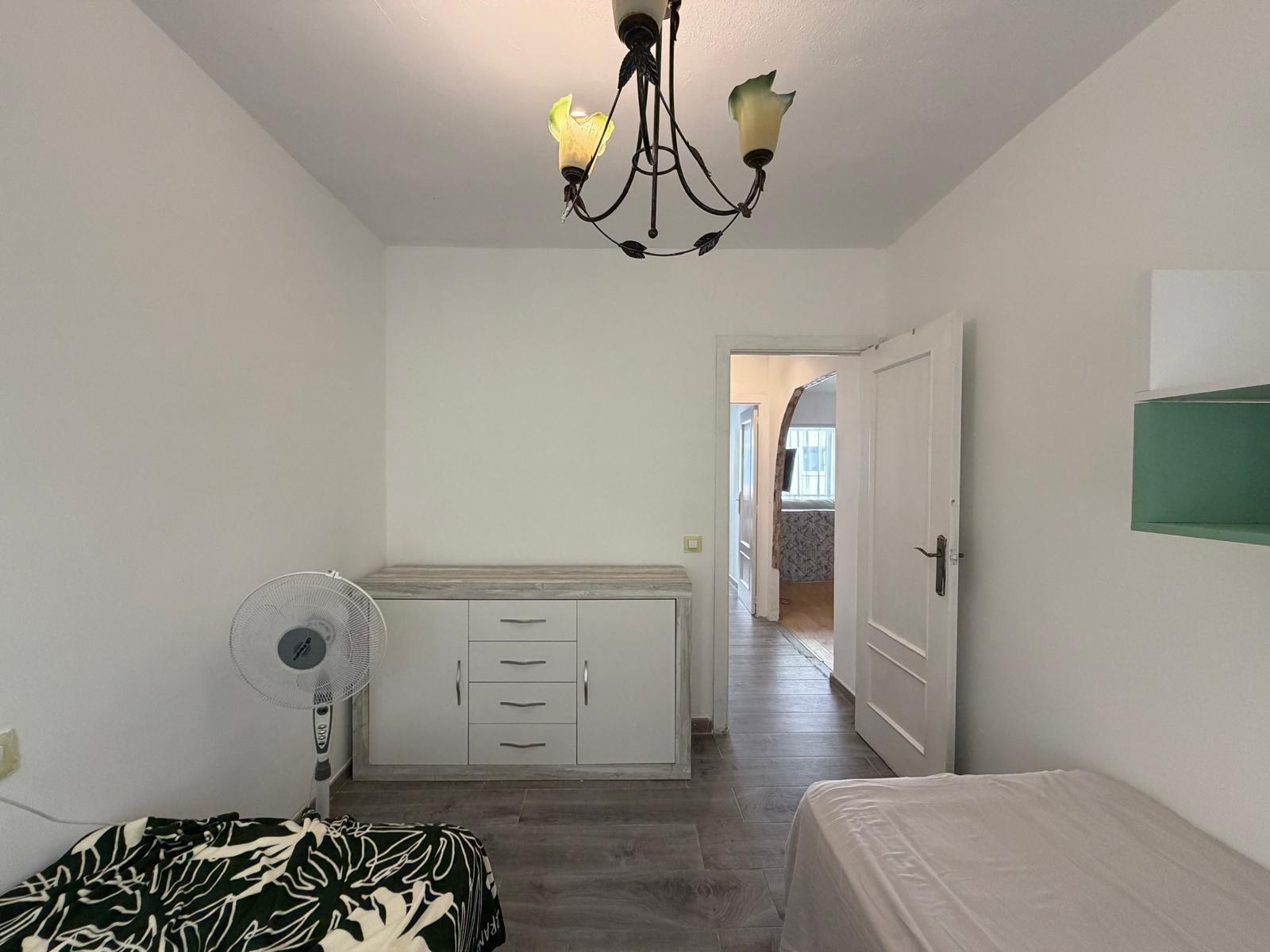 For sale - 2 Bedroom 1 Bathroom Apartment in Torrevieja - Playa Del Cura  - Alicante