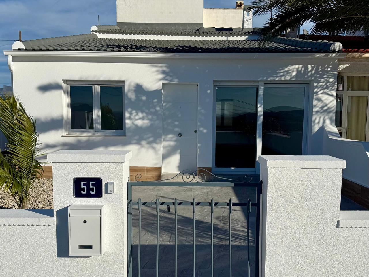 Sold - 3 Bedroom 1 Bathroom Bungalow in Ciudad Quesada - Costa Blanca  - Alicante