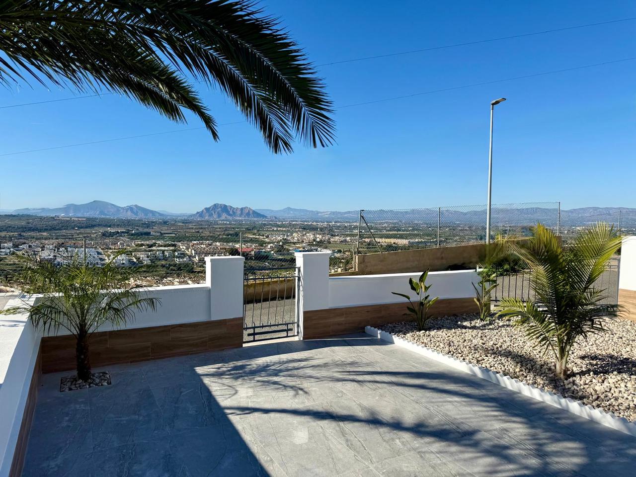 Sold - 3 Bedroom 1 Bathroom Bungalow in Ciudad Quesada - Costa Blanca  - Alicante