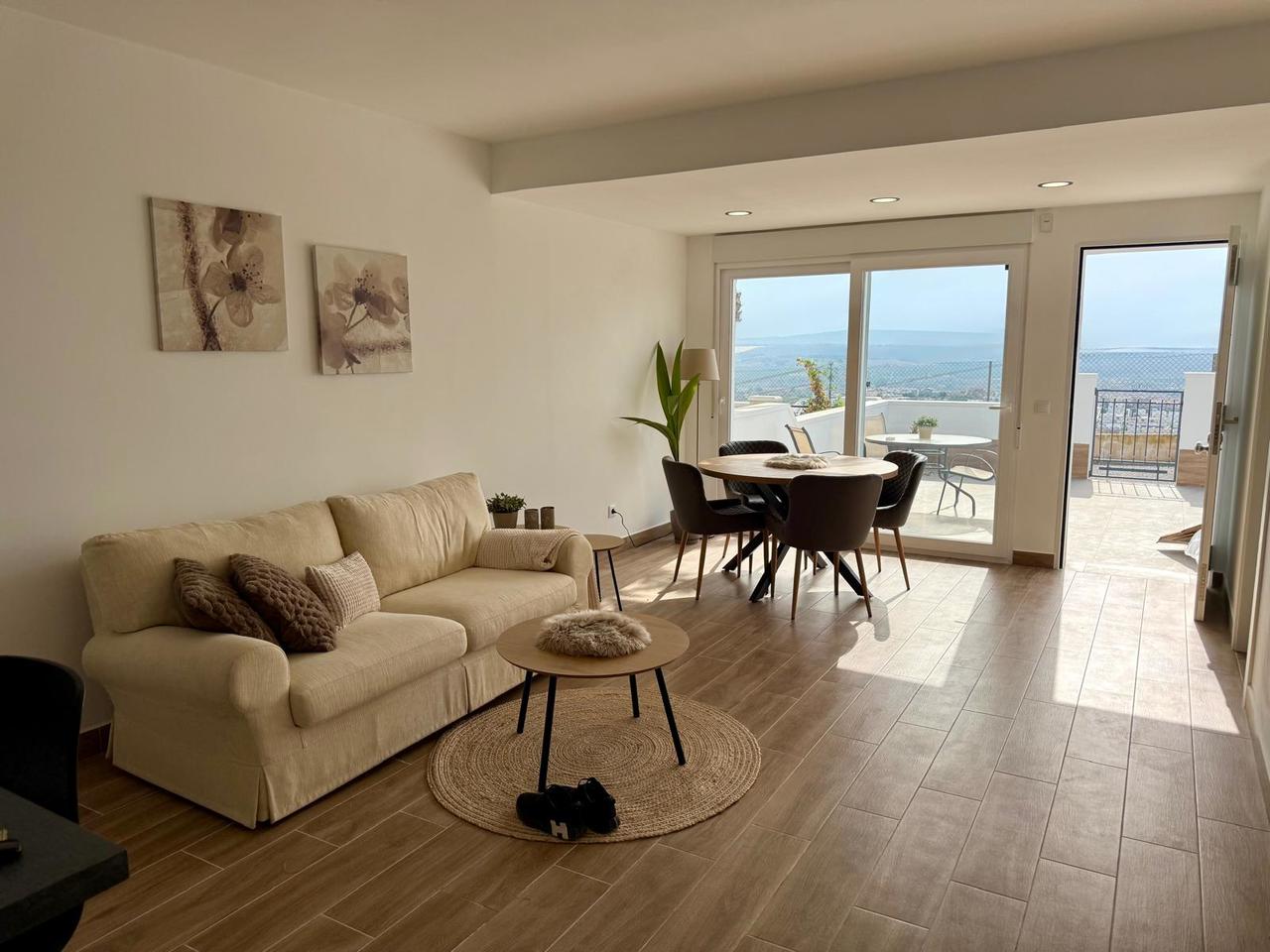 Sold - 3 Bedroom 1 Bathroom Bungalow in Ciudad Quesada - Costa Blanca  - Alicante