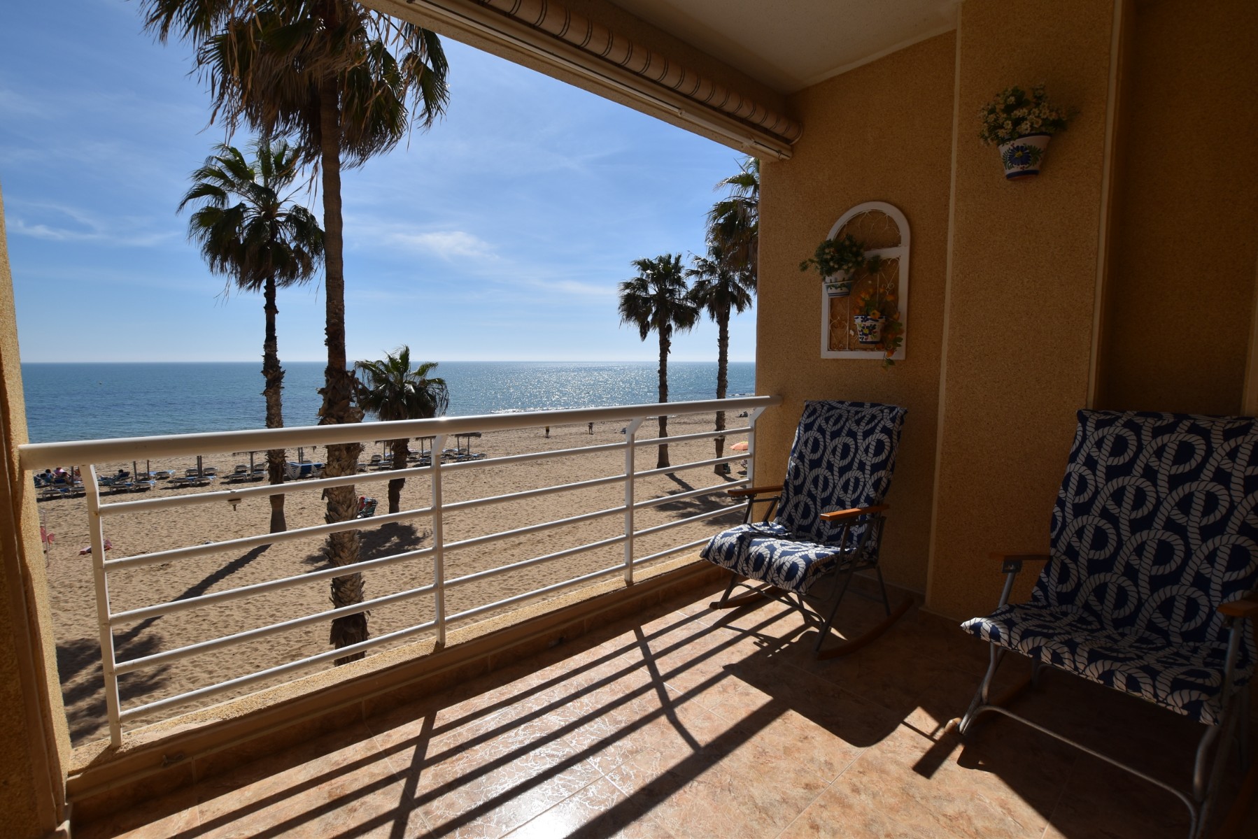 For sale - 3 Bedroom 2 Bathroom Apartment in La Mata - Costa Blanca  - Alicante