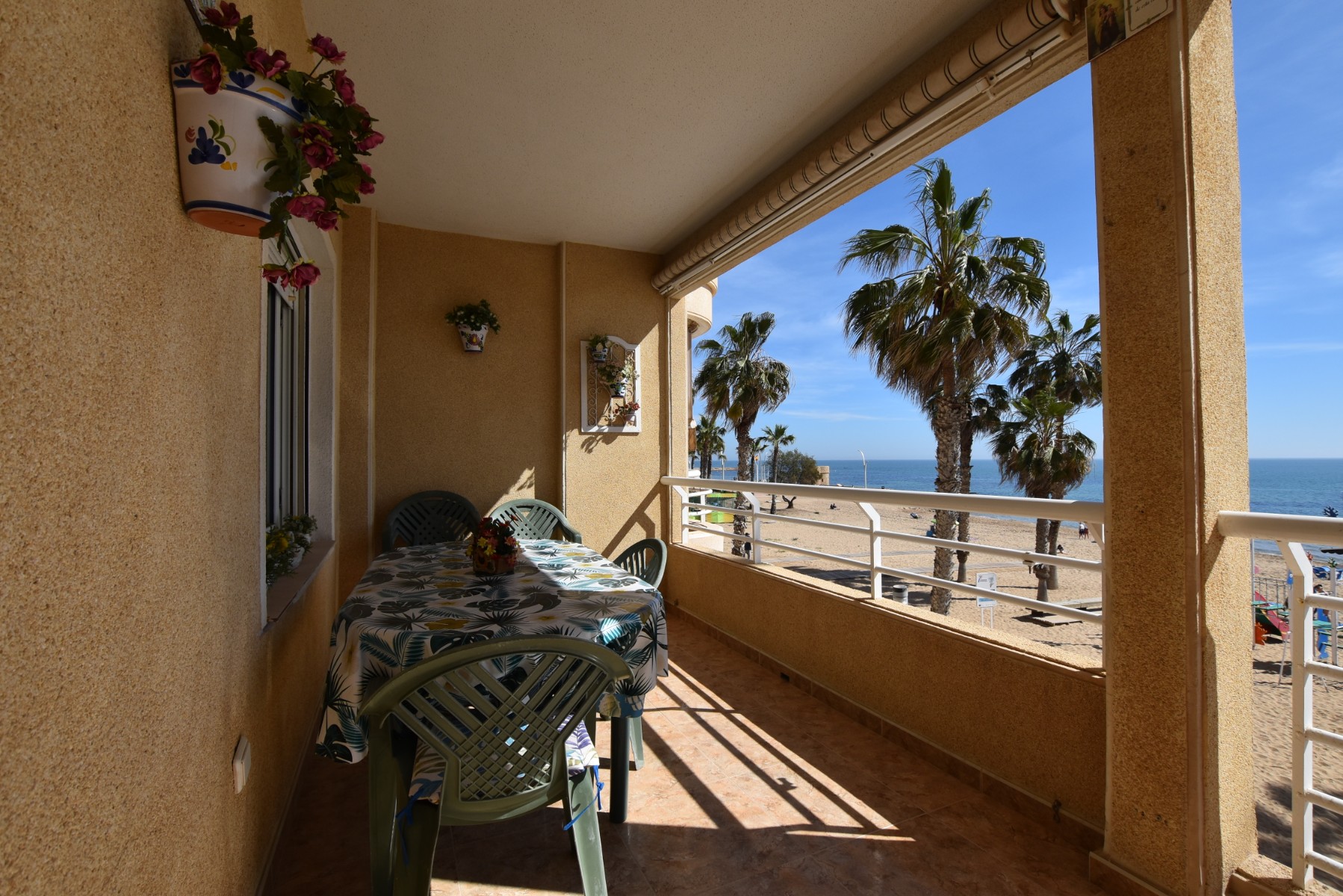 For sale - 3 Bedroom 2 Bathroom Apartment in La Mata - Costa Blanca  - Alicante