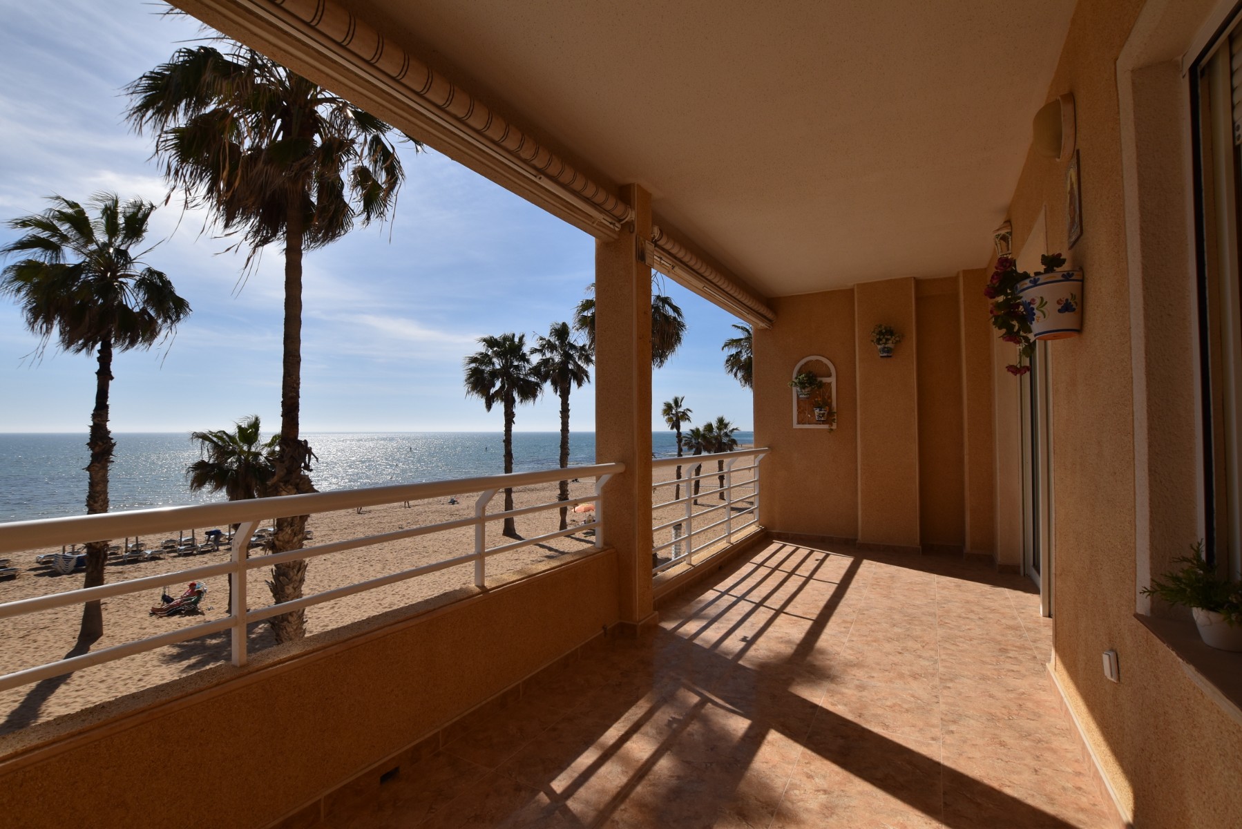 For sale - 3 Bedroom 2 Bathroom Apartment in La Mata - Costa Blanca  - Alicante