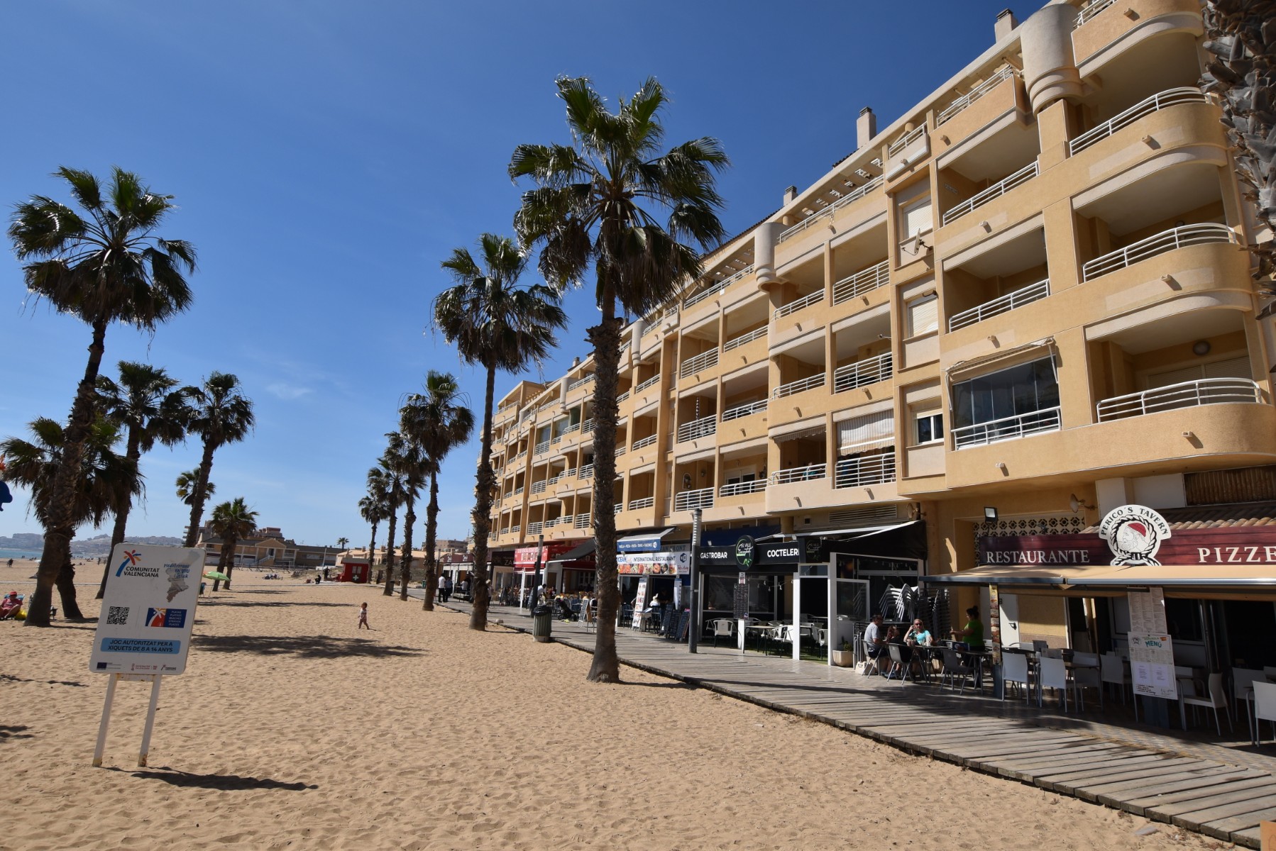 For sale - 3 Bedroom 2 Bathroom Apartment in La Mata - Costa Blanca  - Alicante
