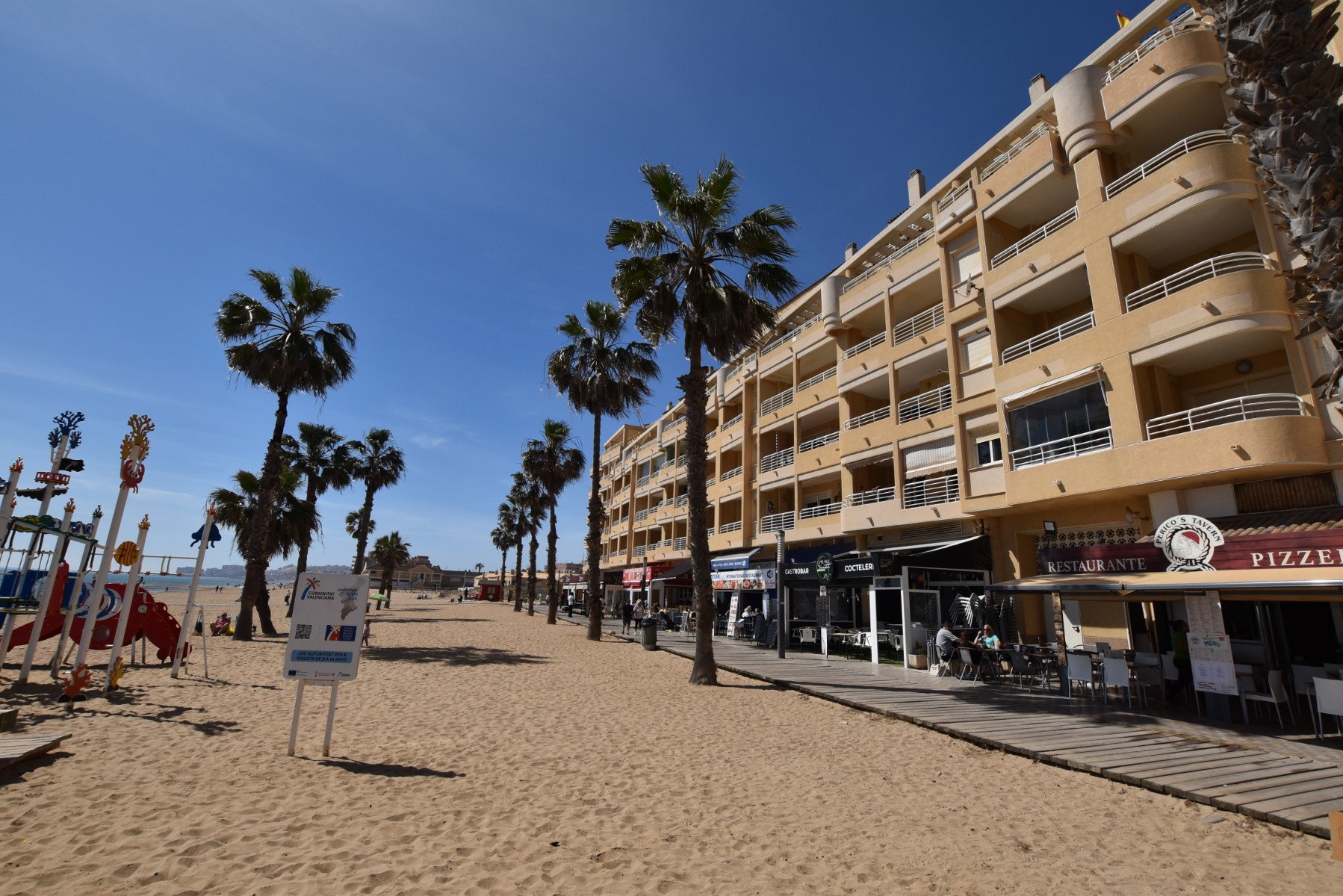 For sale - 3 Bedroom 2 Bathroom Apartment in La Mata - Costa Blanca  - Alicante