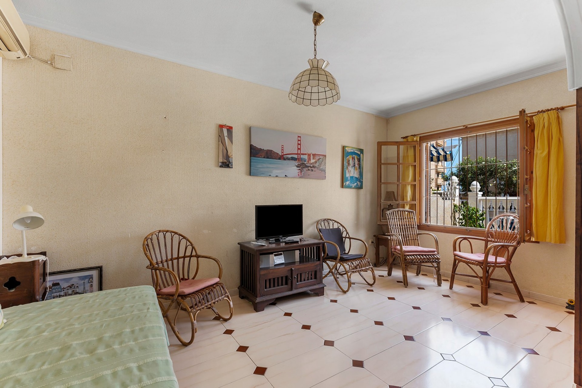 For sale - 3 Bedroom 2 Bathroom Town House in La Mata - Costa Blanca  - Alicante